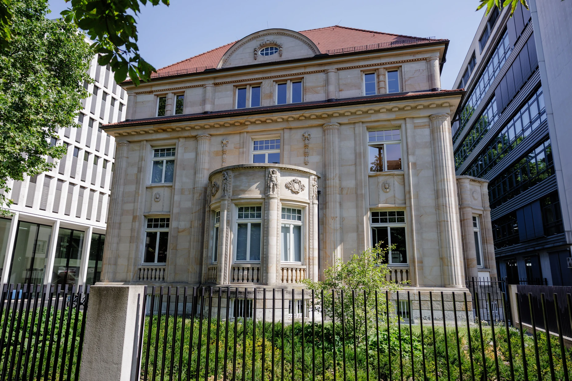 100 Jahre alter Prunk: die Villa 102 in Frankfurt Bockenheim