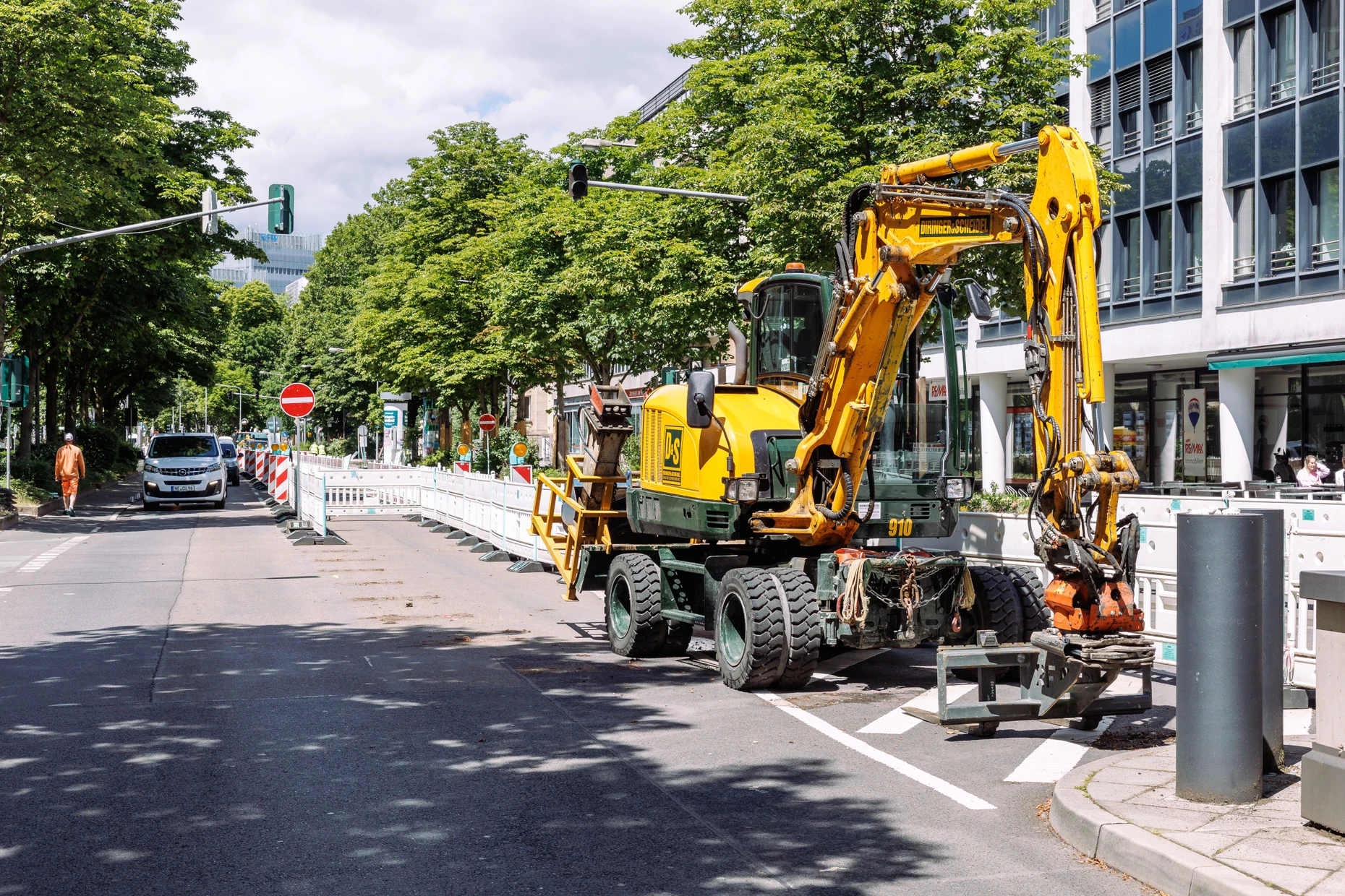 Der Weg zur Wärmewende ist für die Frankfurter mit Umwegen gepflastert: Wie hier auf der Bockenheimer Landstraße gibt es viele Baustellen.