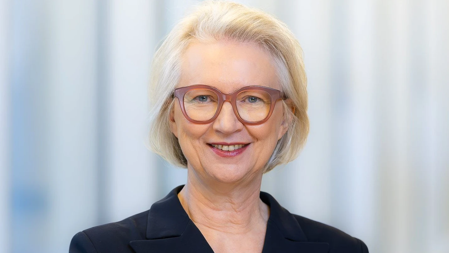 Professor Dr. Monika Schnitzer ist Vorsitzende des Sachverständigenrates zur Begutachtung der gesamtwirtschaftlichen Entwicklung und Professorin für VWL an der LMU München.