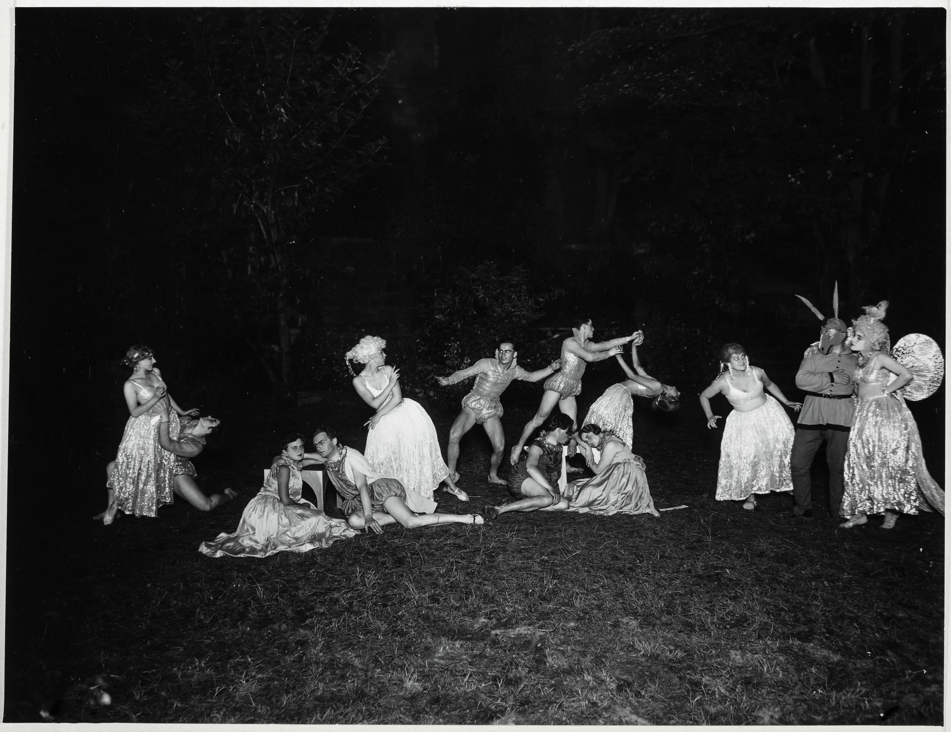 Das Ensemble von „Ein Sommernachtstraum“ in Heidelberg um 1926