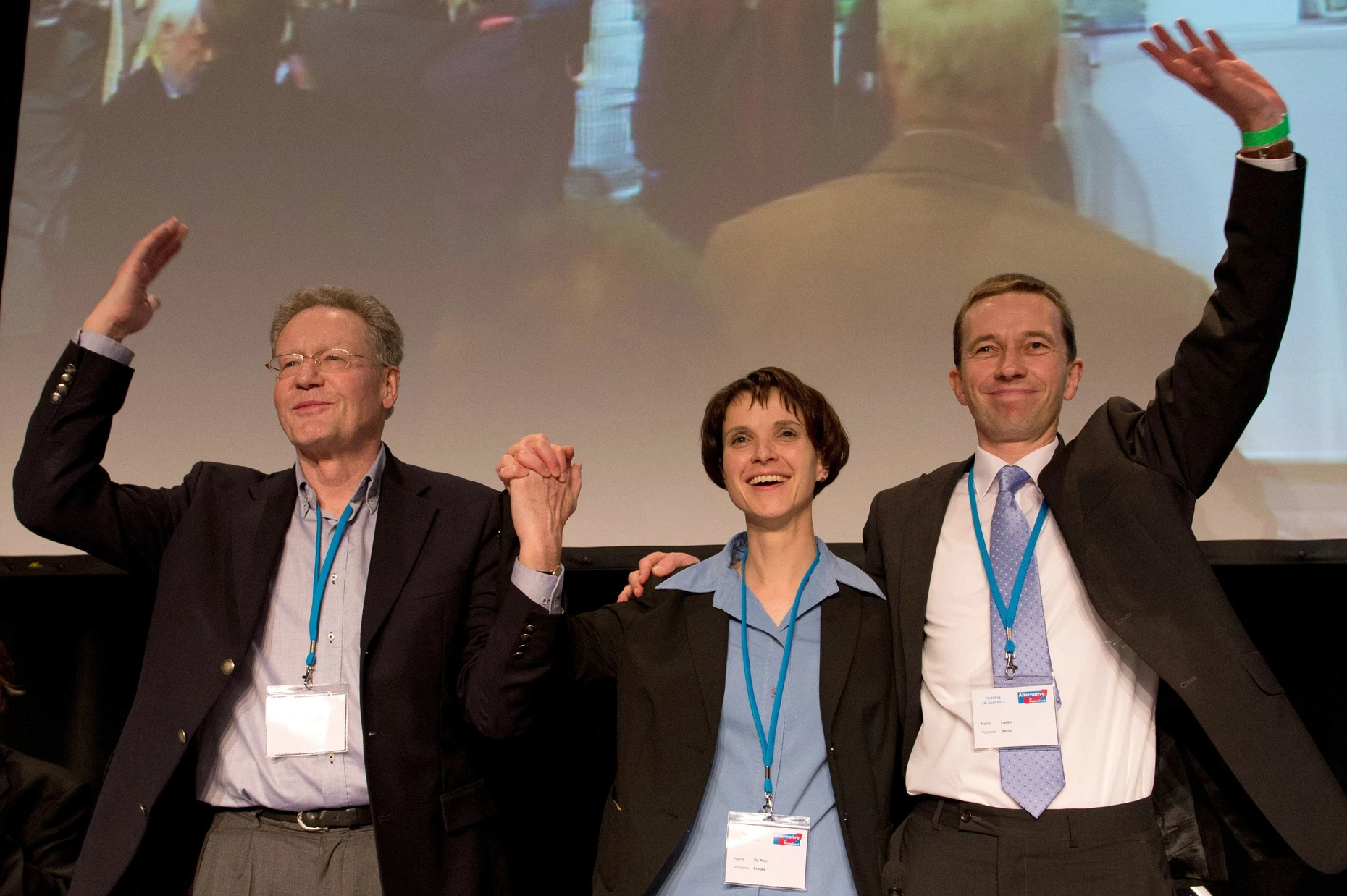 Die AfD-Gründer Konrad Adam, Frauke Petry und Bernd Lucke auf ihrem ersten Parteitag 2013