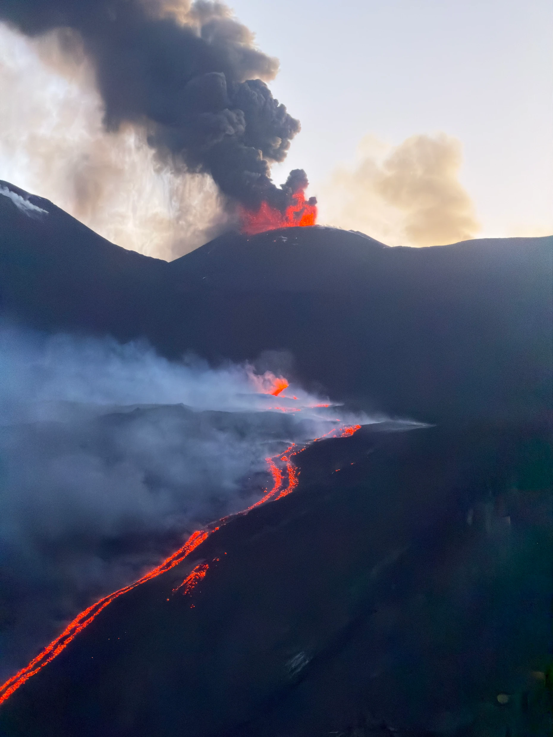 Jedes Mal anders: Lava und Eruptionen auf dem Ätna