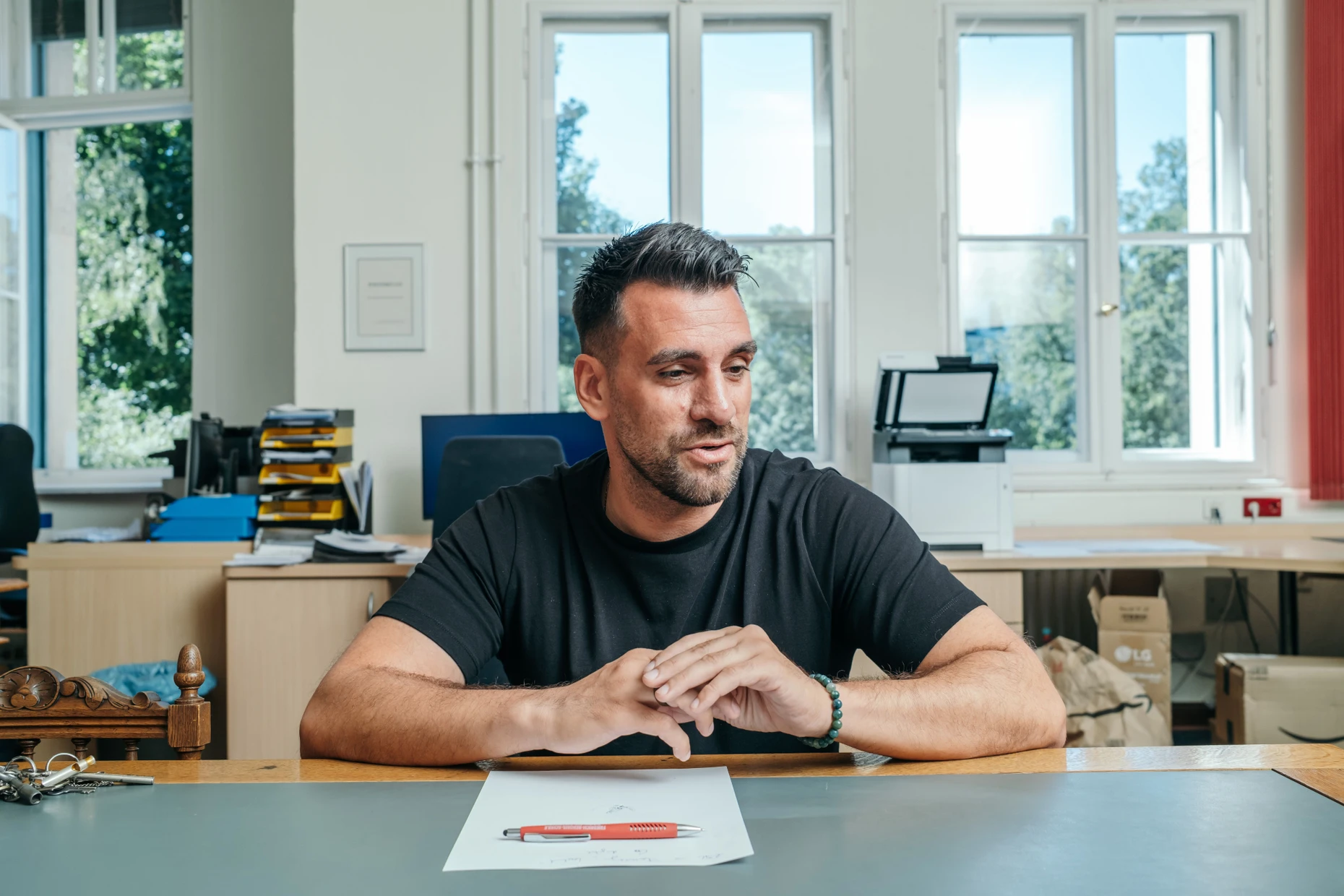 Der frühere Schulleiter Engin Çatik arbeitet heute im Berliner Landesinstituts für Qualifizierung und Qualitätsentwicklung an Schulen.