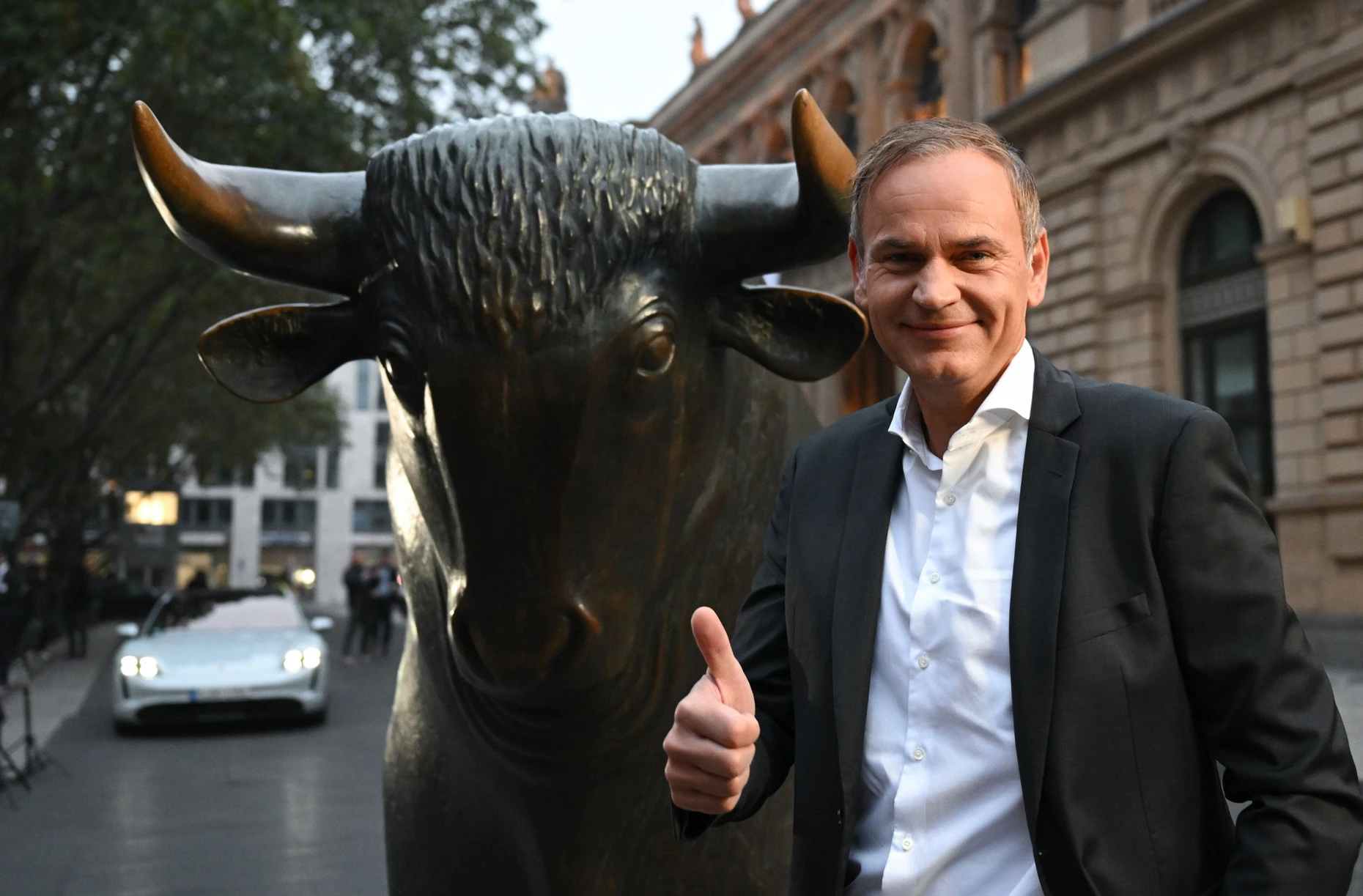 Der damalige Porsche-Chef Oliver Blume im September 2022 beim Börsengang des Unternehmens in Frankfurt