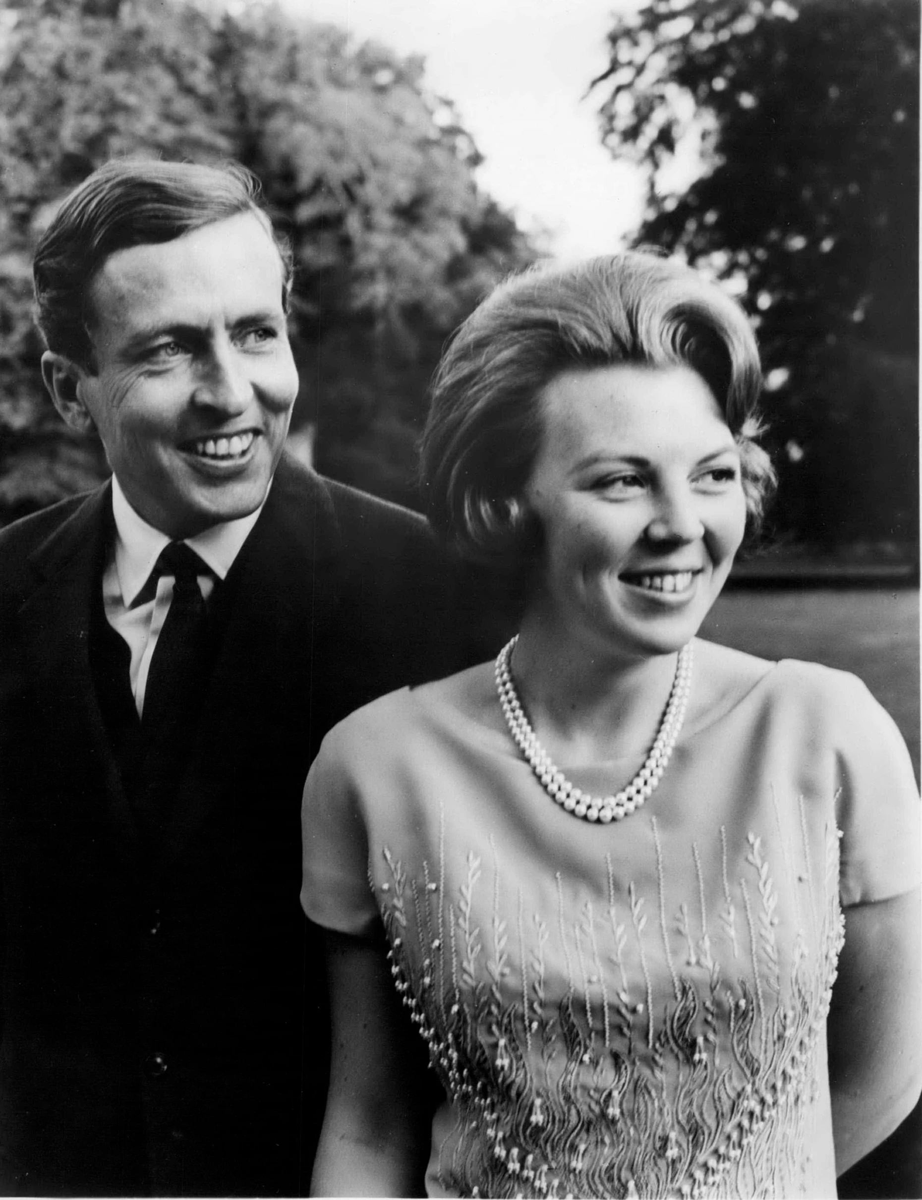 Kurz nach der Verlobung: Claus von Amsberg und Prinzessin Beatrix der Niederlande