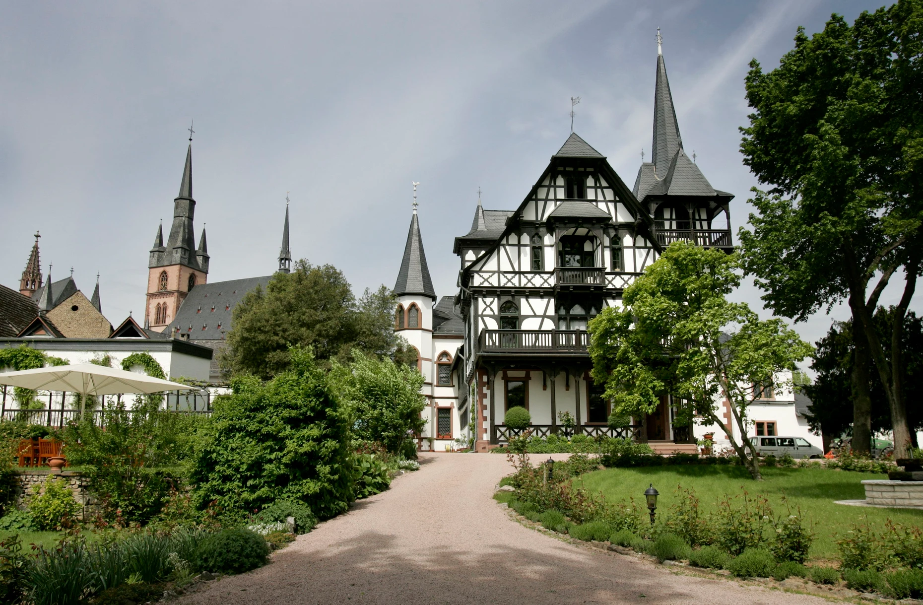 Das Weingut Robert Weil in Kiedrich