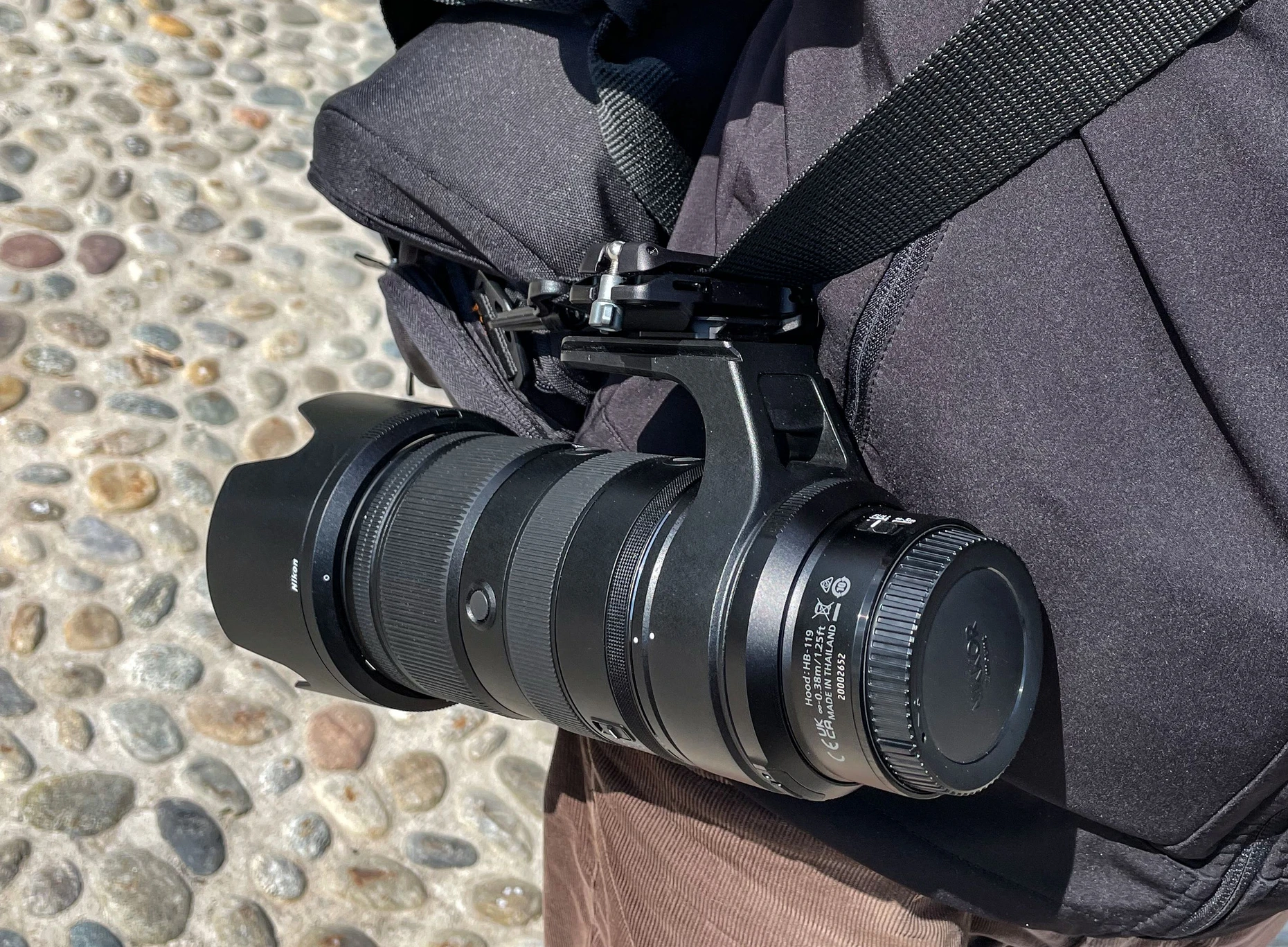 Profi im Einsatz: Mit seinem hohen Preis sieht man das Nikkor bei Berufsfotografen.