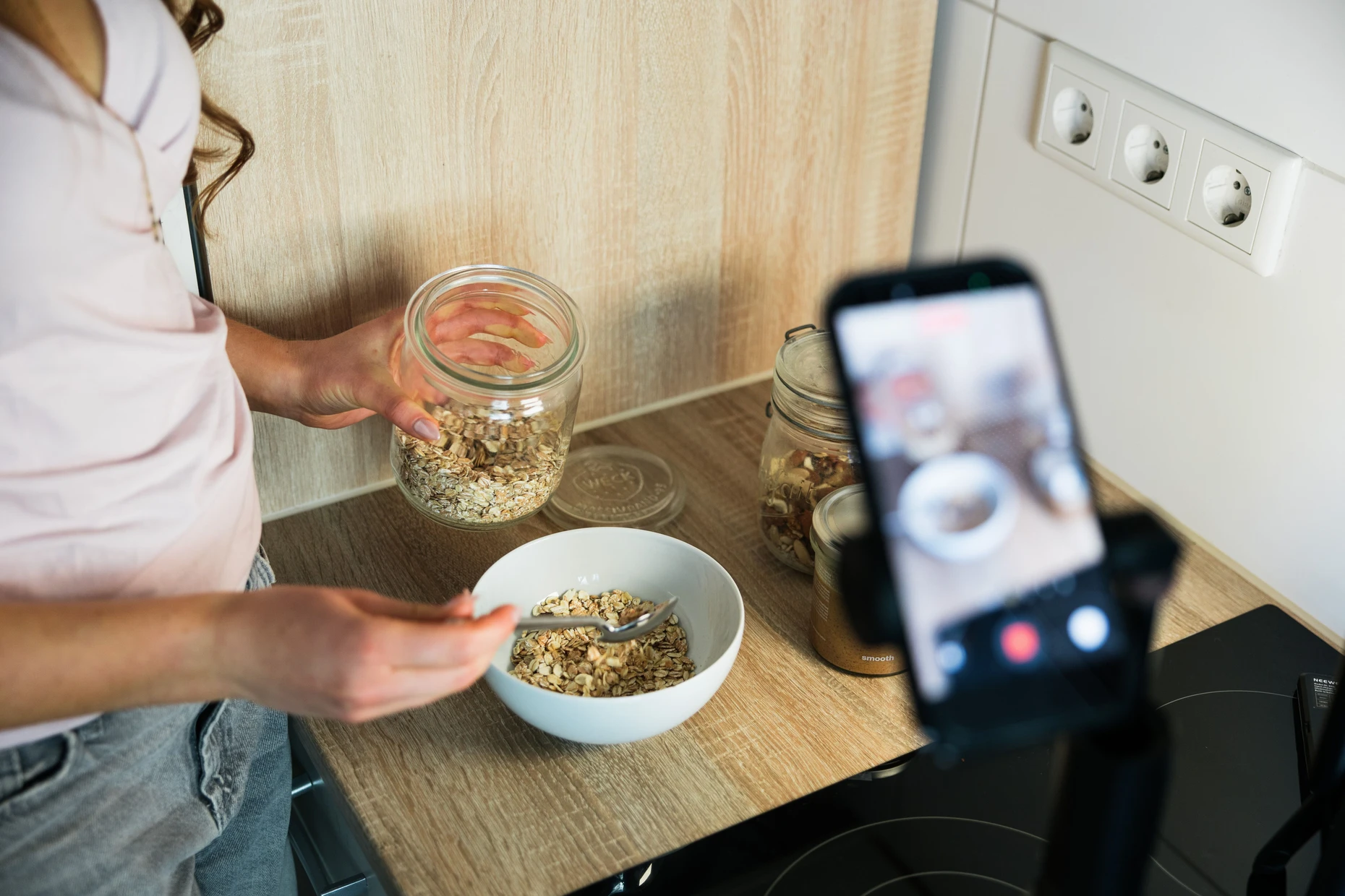 Mit ihren Rezepten will Lilith Riemenschneider zeigen, dass darmfreundliche Küche unkompliziert sein und trotzdem schmecken kann.