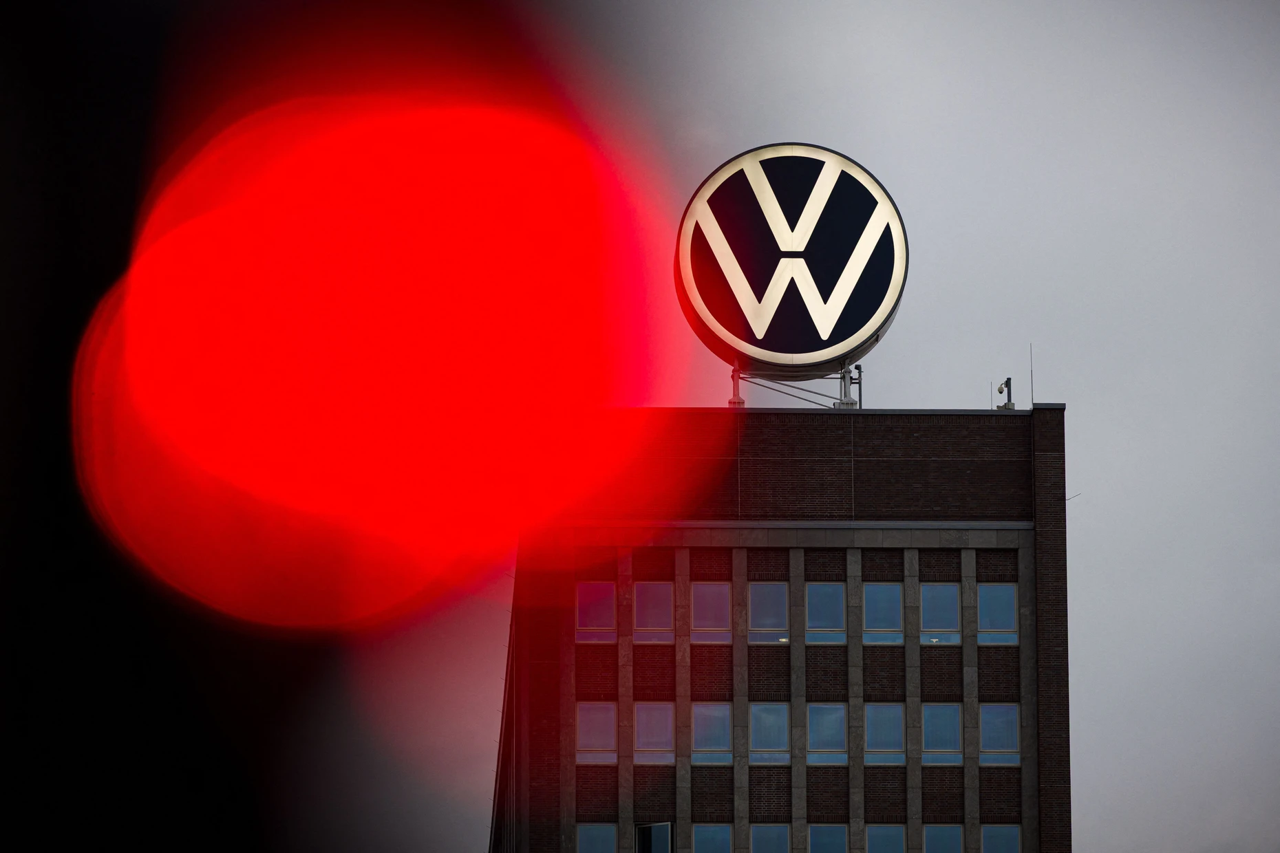 Roter Alarm: VW in Wolfsburg
