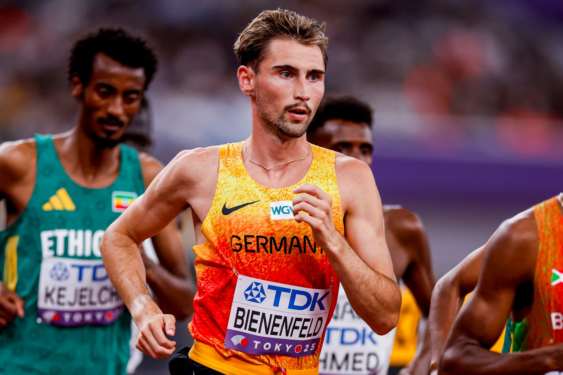 Bei der WM in Tokio 2025 startete Bienefeld im 10.000-Meter-Lauf