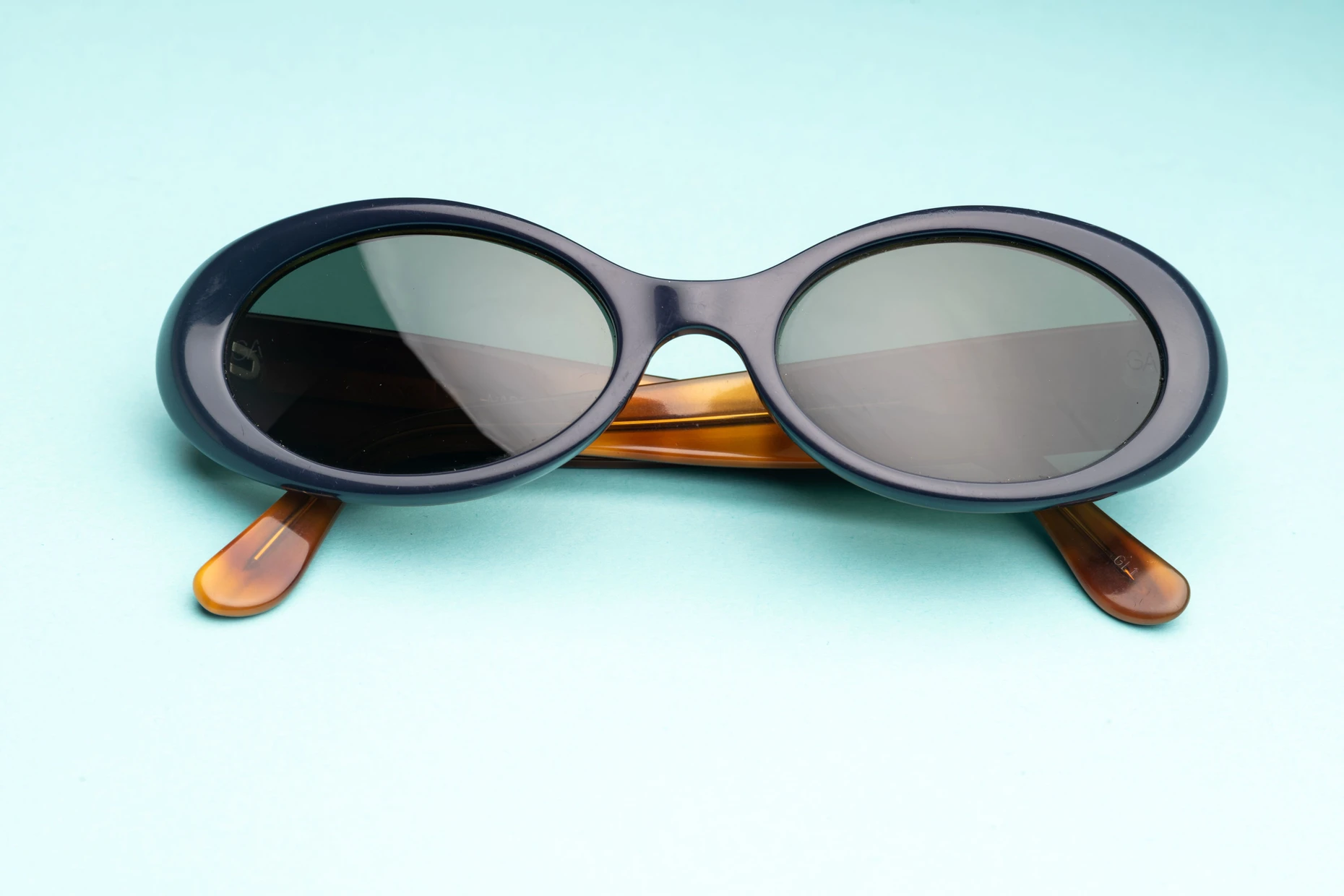 Jetzt ungefähr 25 Jahre alt: die Sonnenbrille unserer Autorin