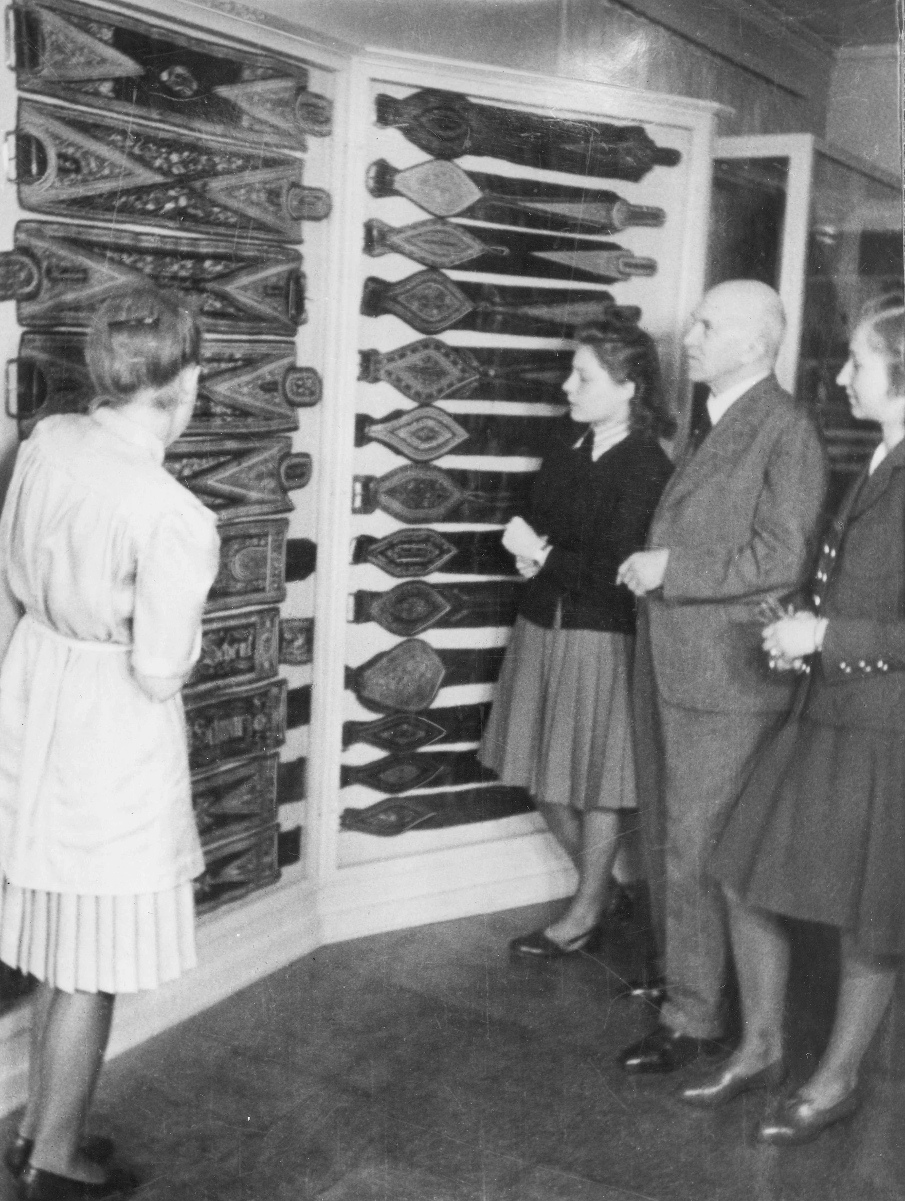 Mit Gründer: Museumsführung durch Hugo Eberhardt, 1940er-Jahre