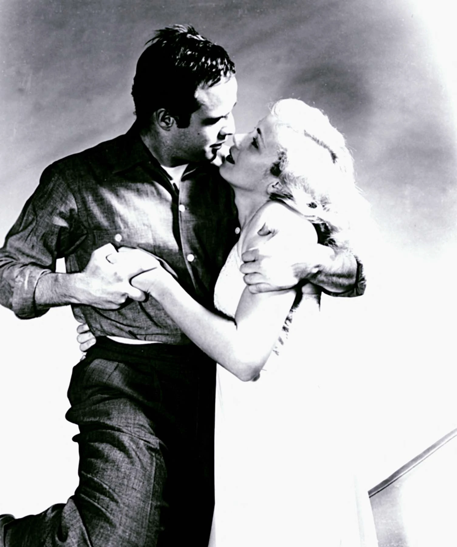 Für beide Rollen gab es 1955 einen Oscar: Eva Marie Saint mit Marlon Brando in „On the Waterfront“.