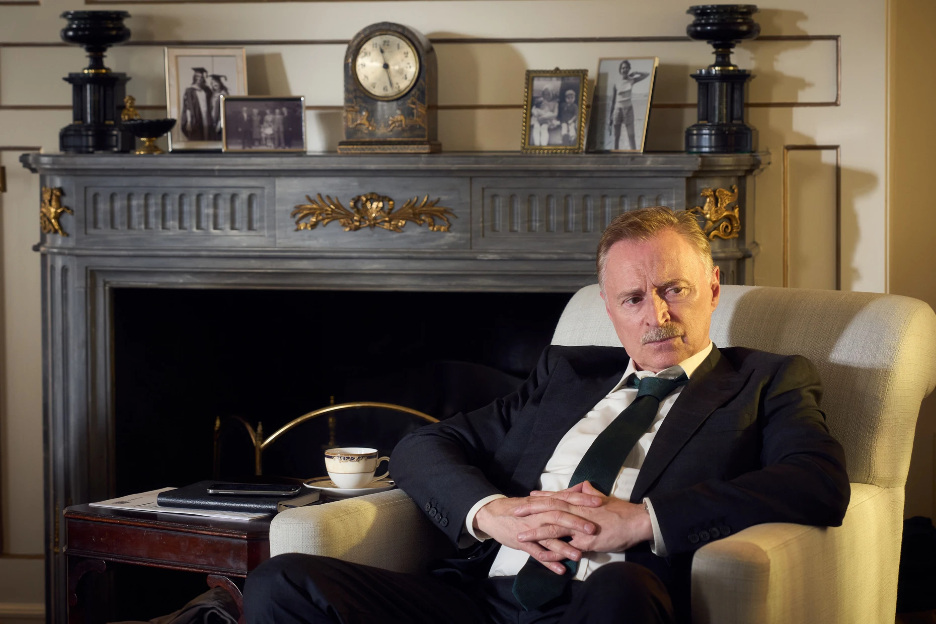 Die Polizei, dein Freund und Helfer? Robert Carlyle als Polizei-Chef Dave Cook