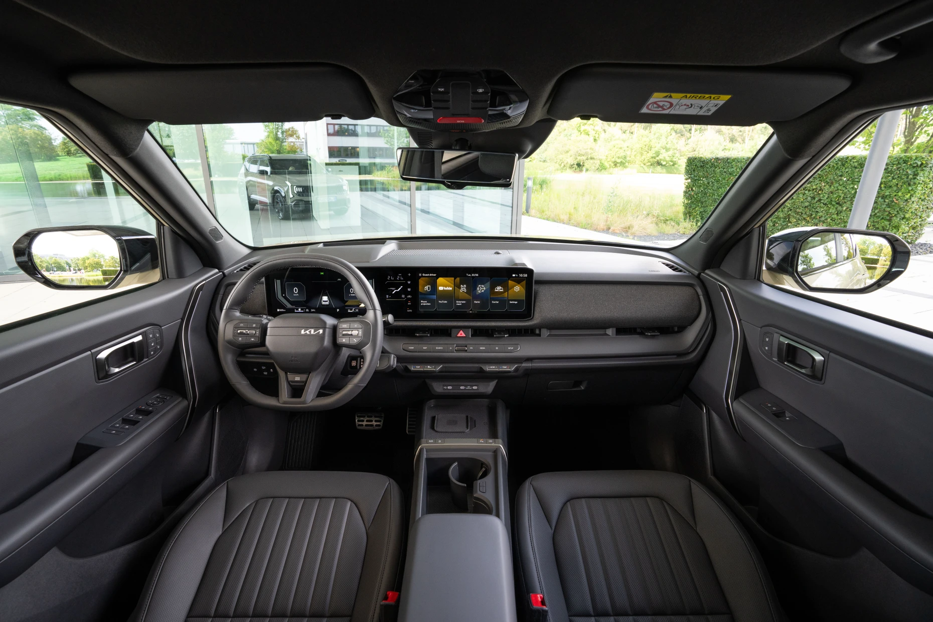 Sekt statt Seltos: gut gemachter Innenraum mit neuem Infotainment. Viel auszusetzen gibt es da nicht.