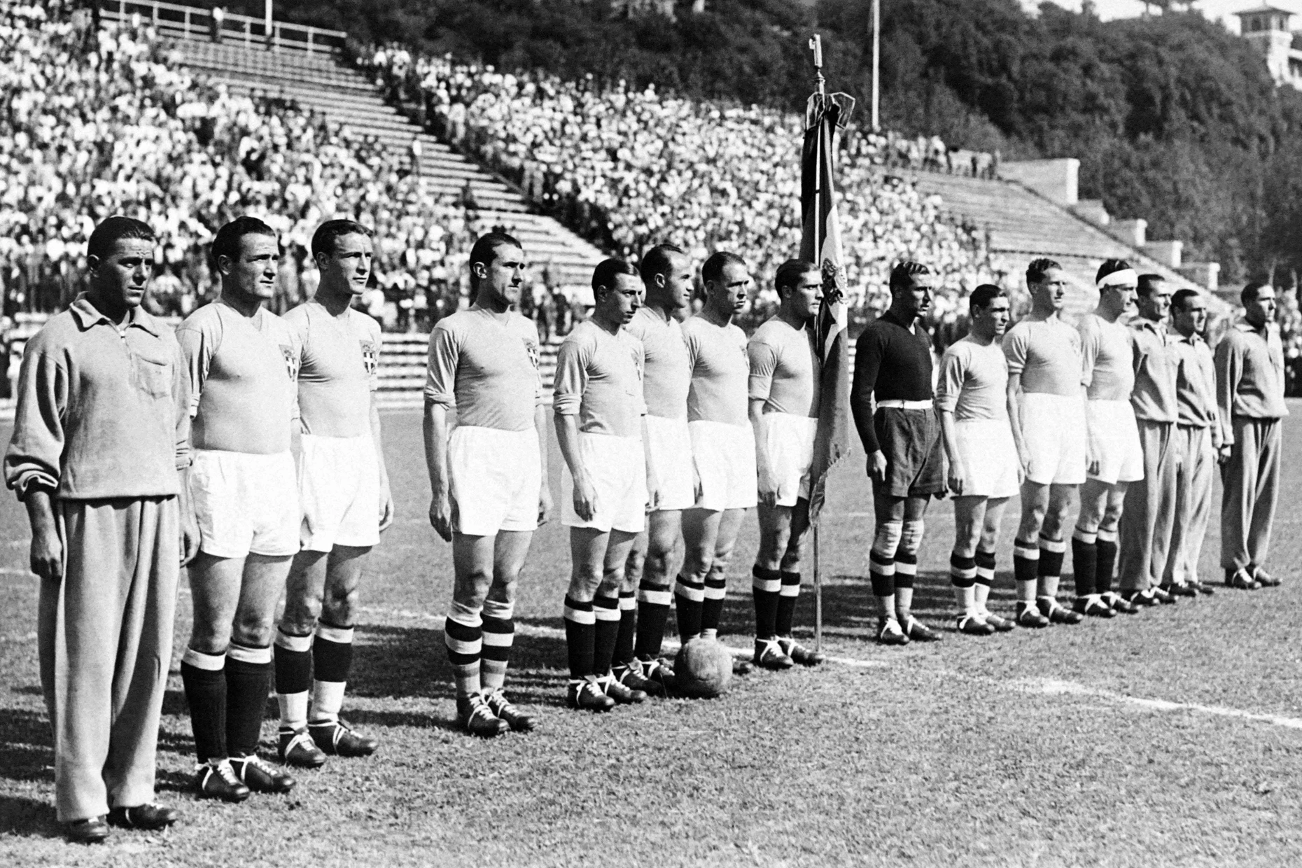 Im Sinne des Duce: Diktator Mussolini betrachtete die erste WM in Italien und das Nationalteam als Propagandamittel.