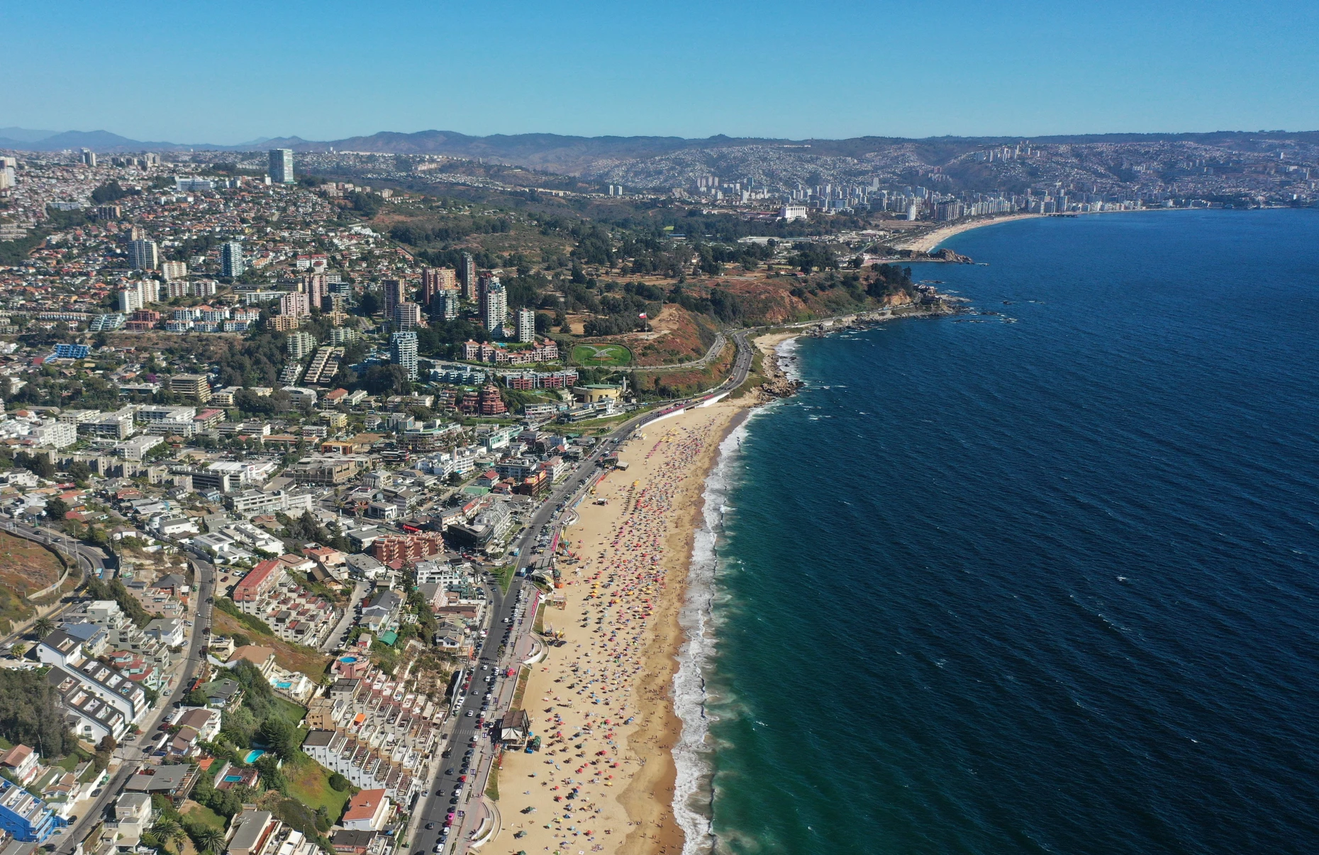 Den Pazifik immer fest im Blick: Valparaíso aus der Vogelperspektive