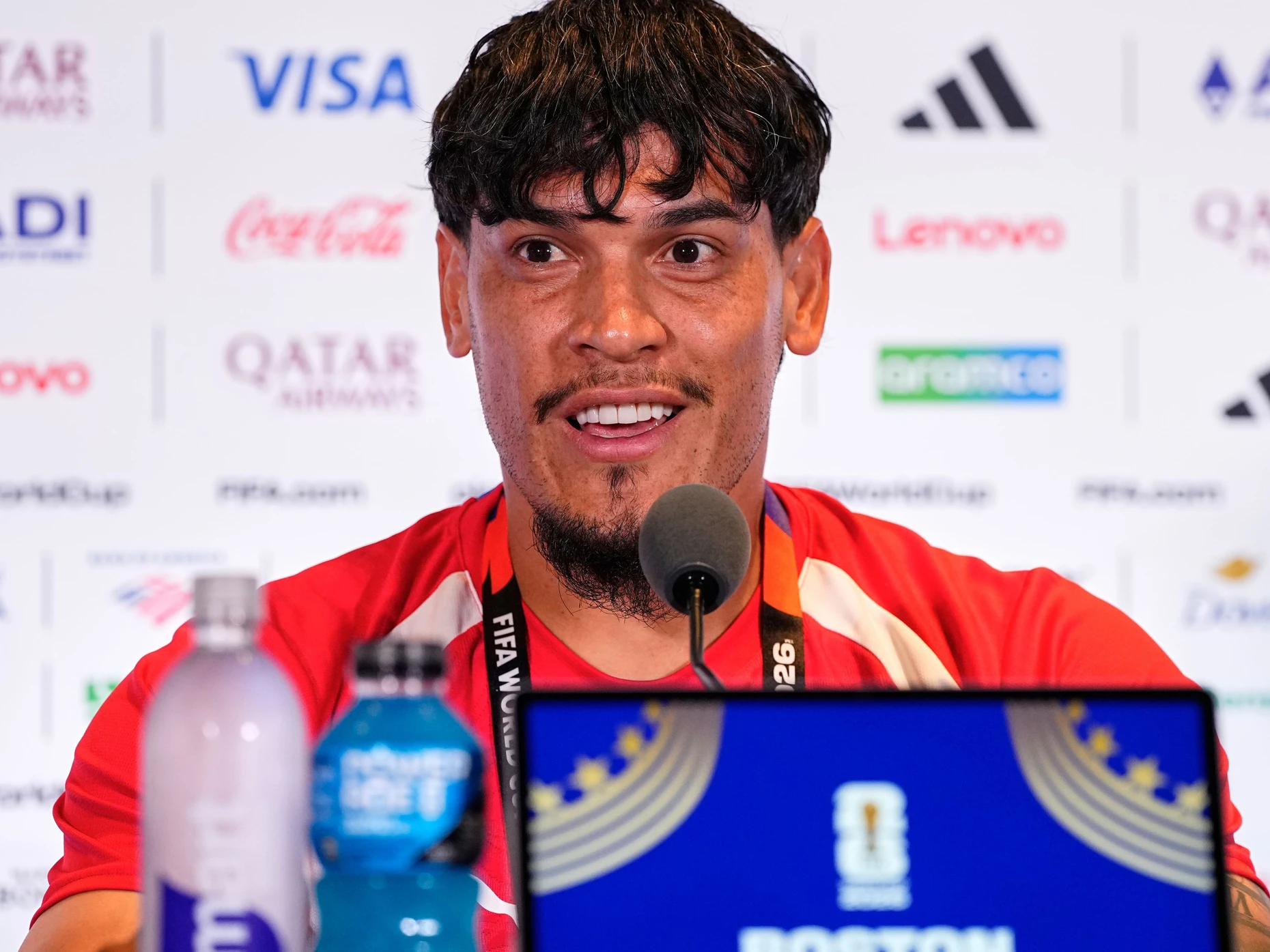 „Das ist unsere Identität“: Gustavo Gomez bei der PK vor dem Deutschland-Spiel.