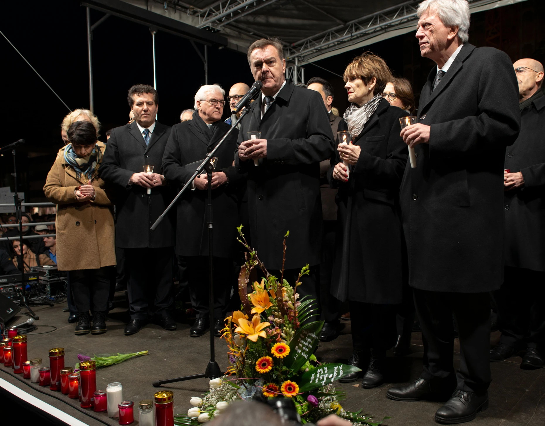 Die Stunde der „maximalen Bewährung“: Claus Kaminsky bei der Trauerfeier am Tag nach dem Attentat von Hanau