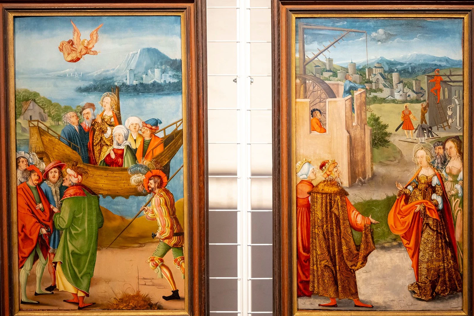 Flammendes Rot vor Meer- und Himmelsblau: die 2025 vom St.-Annen-Museum erworbenen Bildtafeln des Lübecker Maria-Magdalenen-Retabels