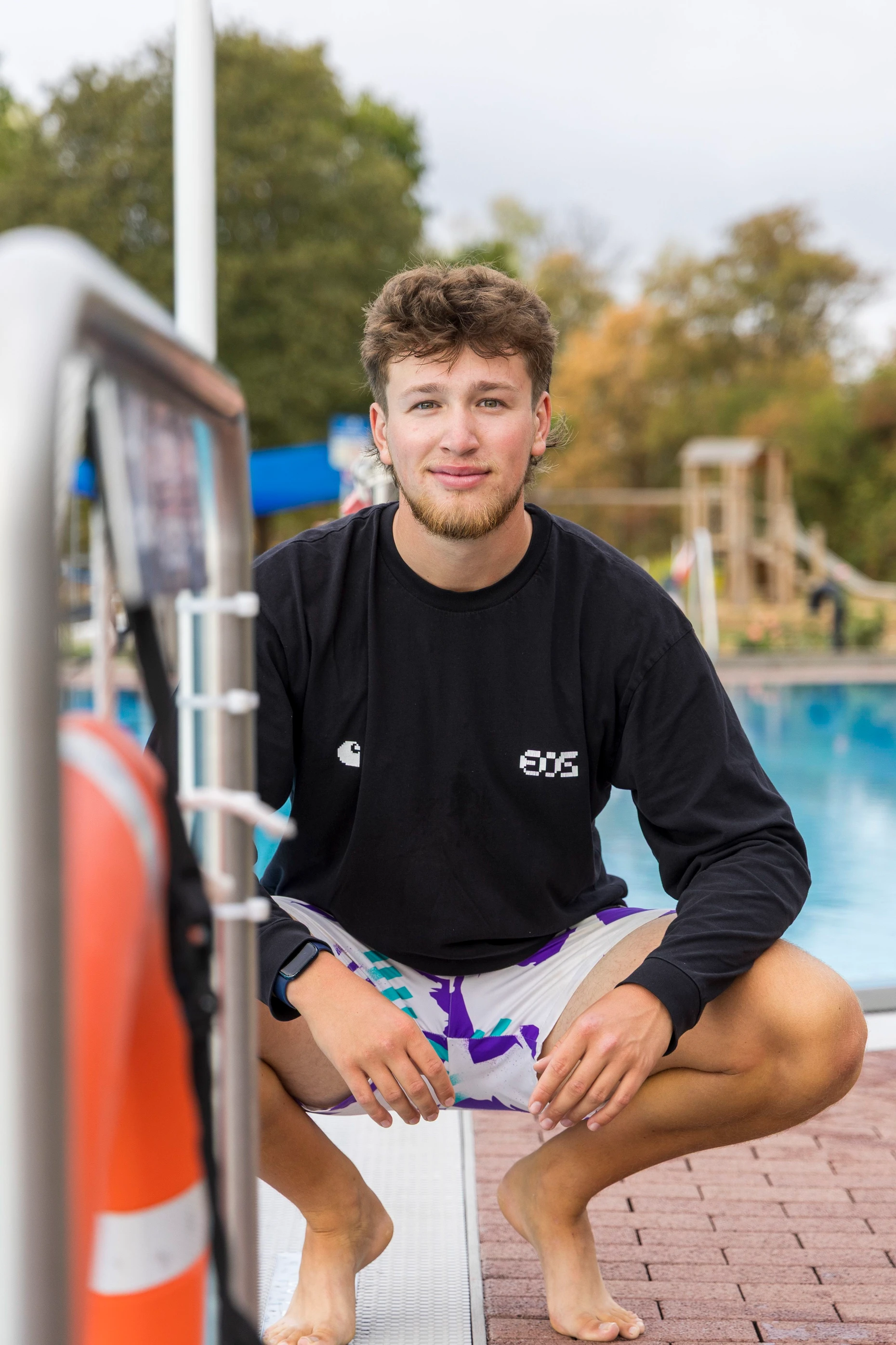 Heimvorteil: Bent Müller arbeitet als Schwimmmeister im Freibad in Eltville, dem Austragungsort der Arschbombenmeisterschaft.