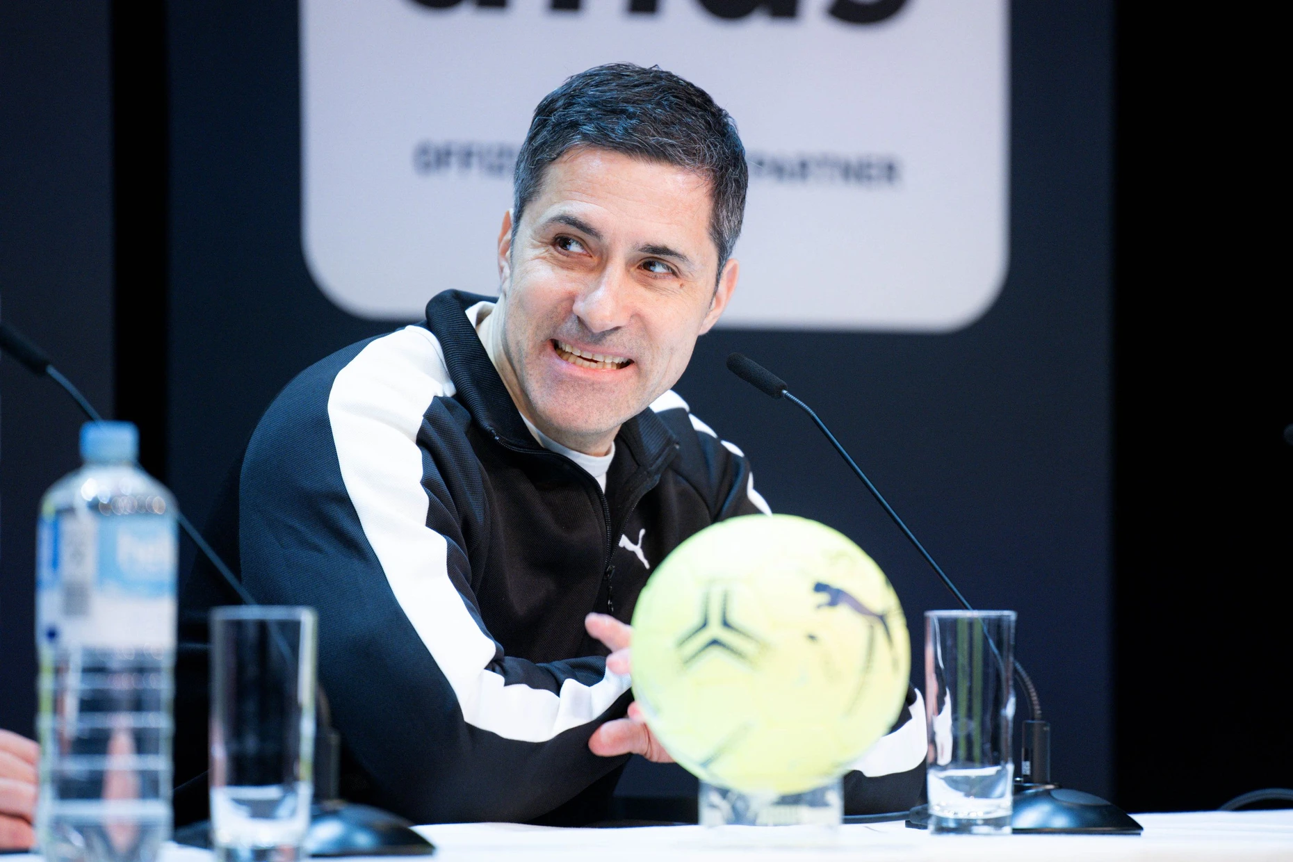 Sportvorstand Ingo Meckes: Wer wird Bundestrainer ab Februar 2027?
