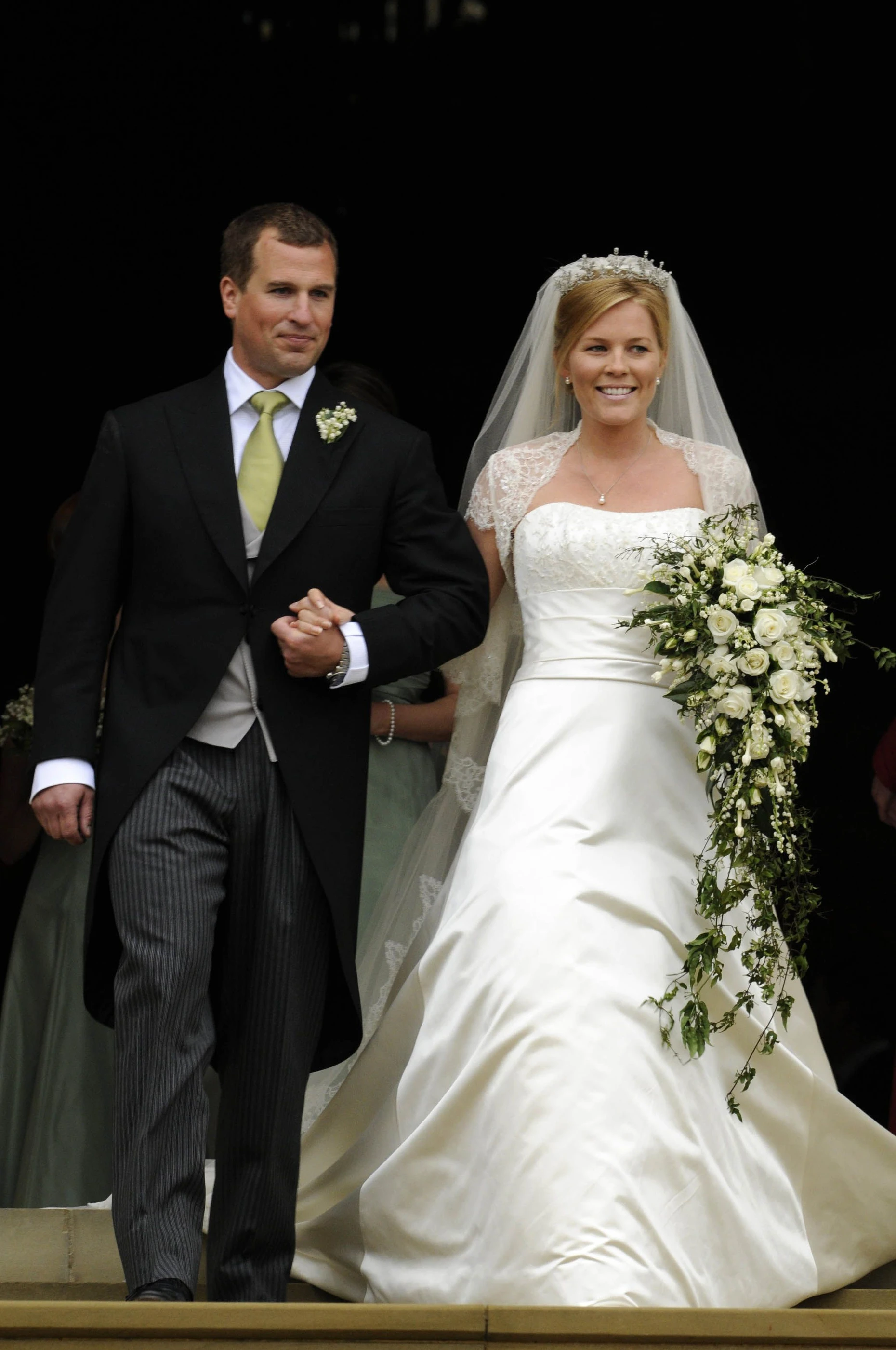 Das erste Mal: Peter Phillips und seine erste Frau Autumn Kelly verlassen im Mai 2008 die St.-Georgs-Kapelle in Windsor.