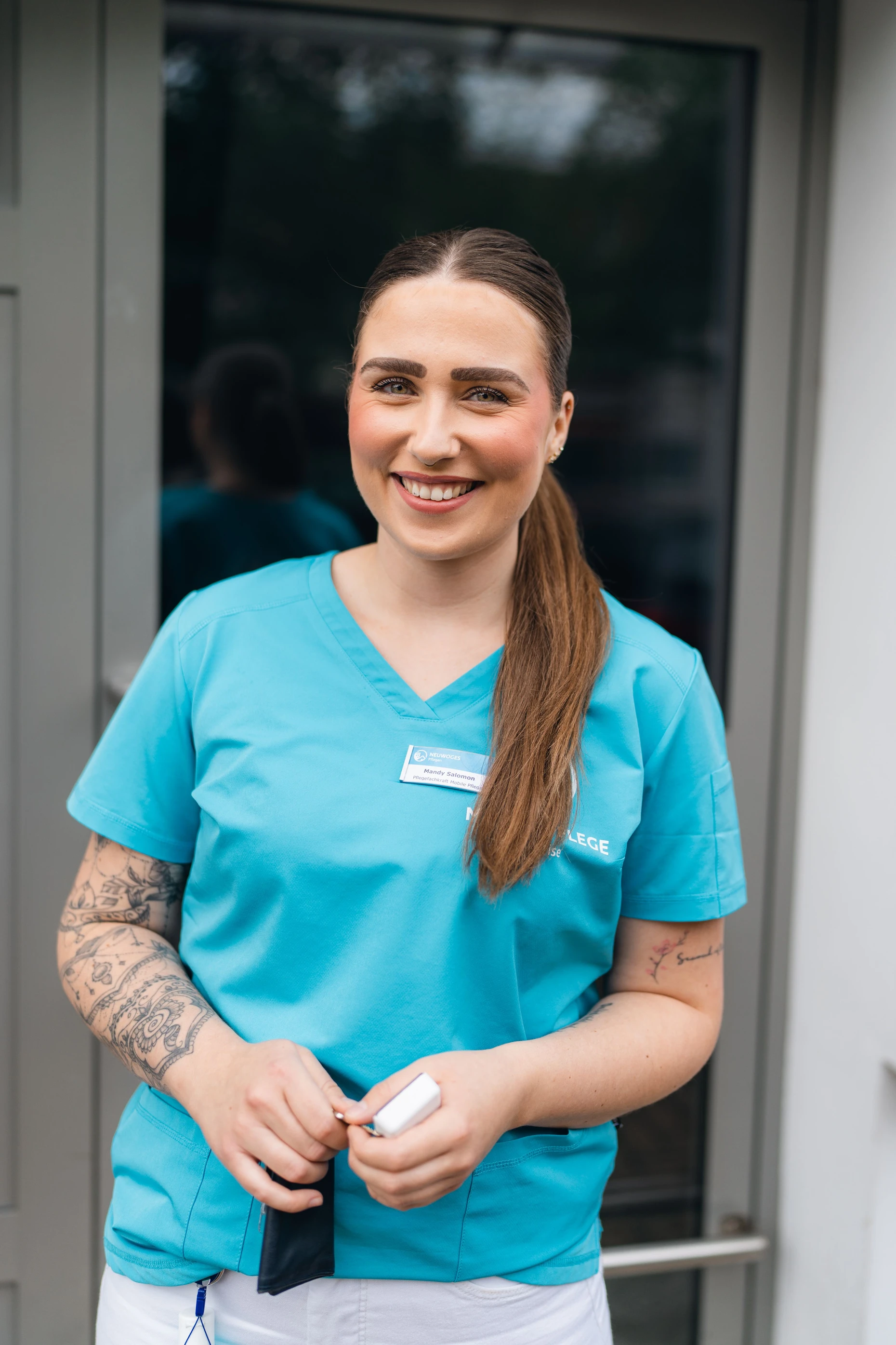 Die Arbeit für den Pflegedienst gehört für Mandy Salomon fest zu ihrem Leben.