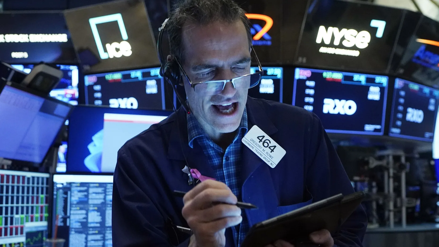 Ein Händler an der New Yorker Börse NYSE