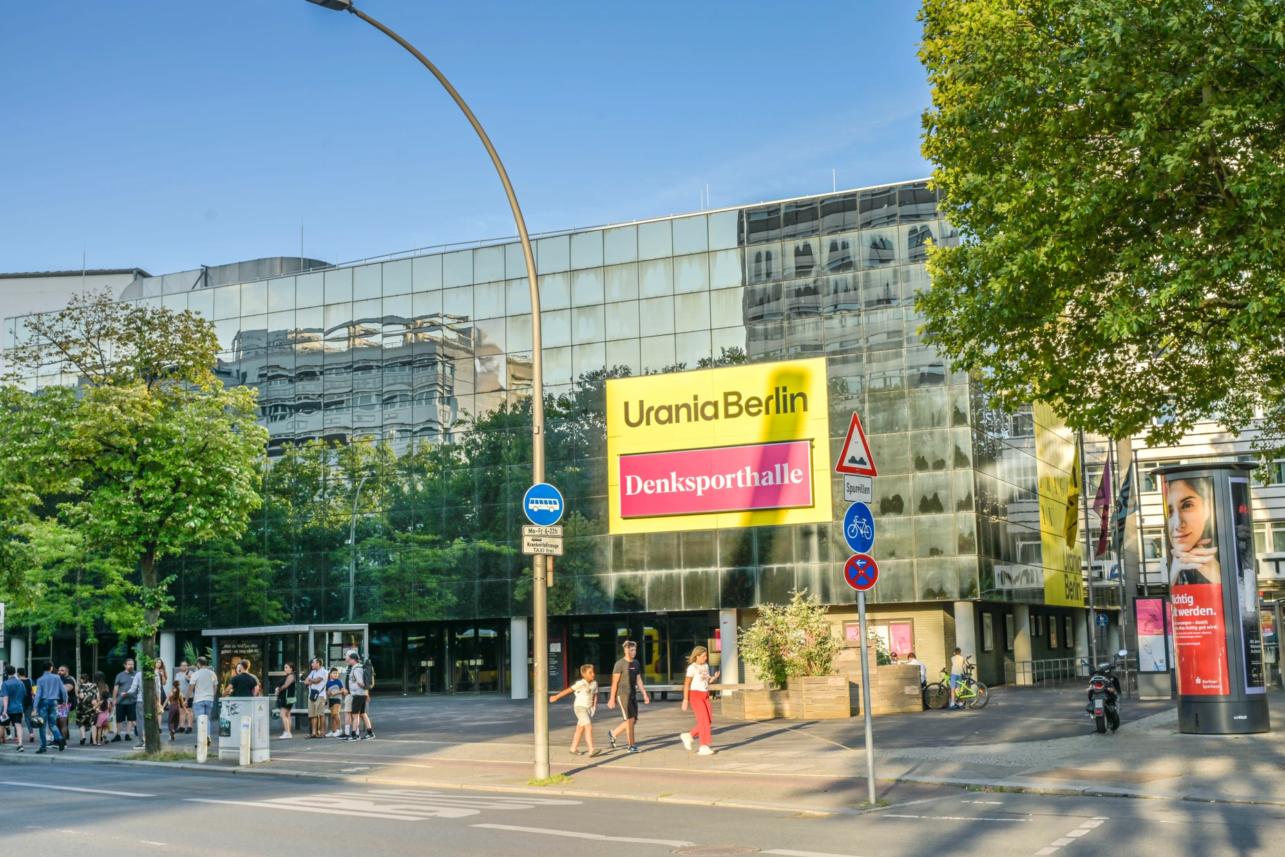  Die Urania, wie sie aktuell aussieht