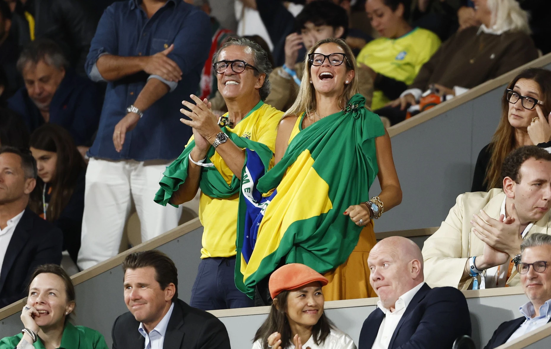 Das war's mit der brasilianischen Party: Fans feuern vergeblich Fonseca an.