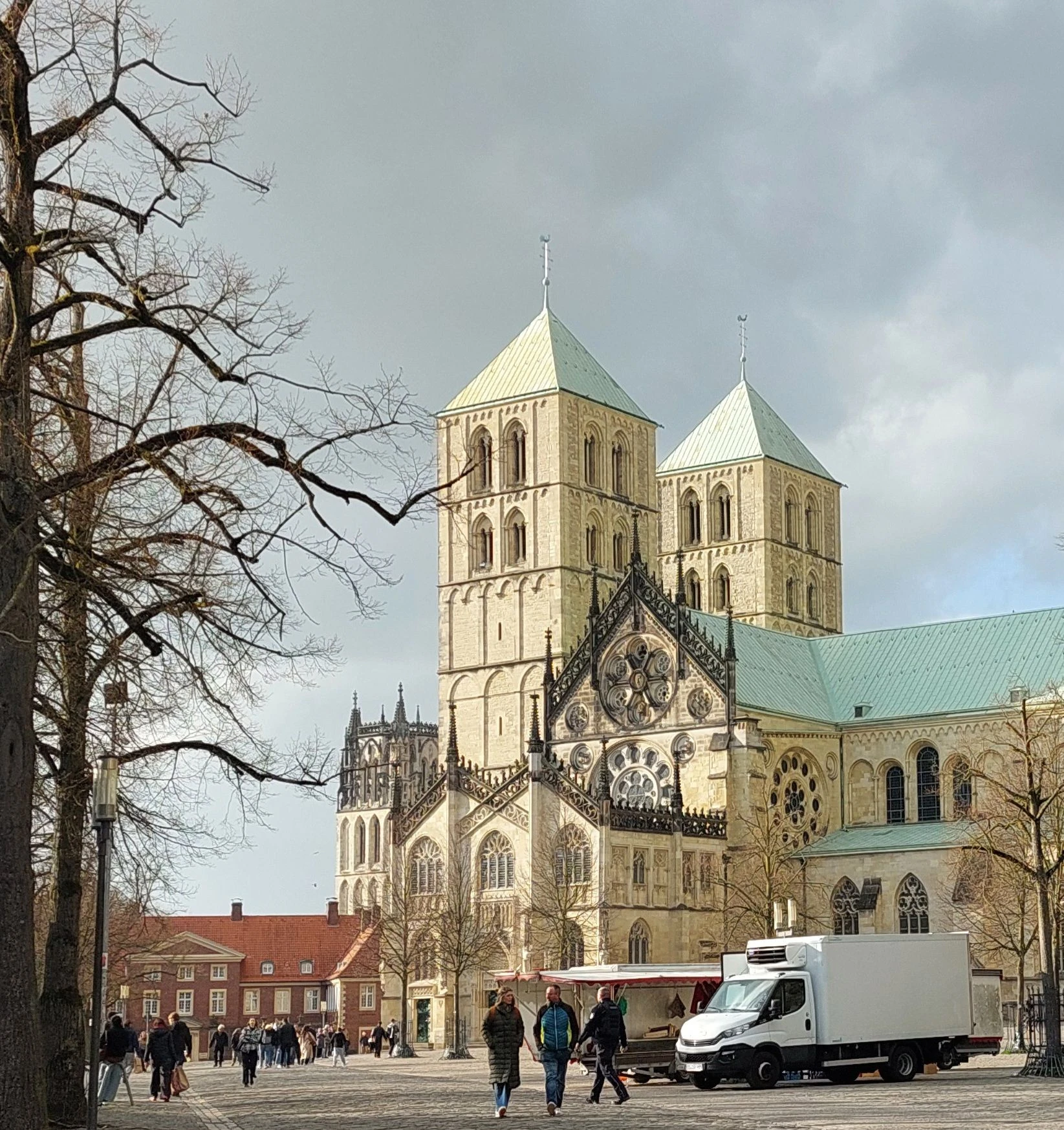 Der spätromanische Dom ist Münsters Stolz.