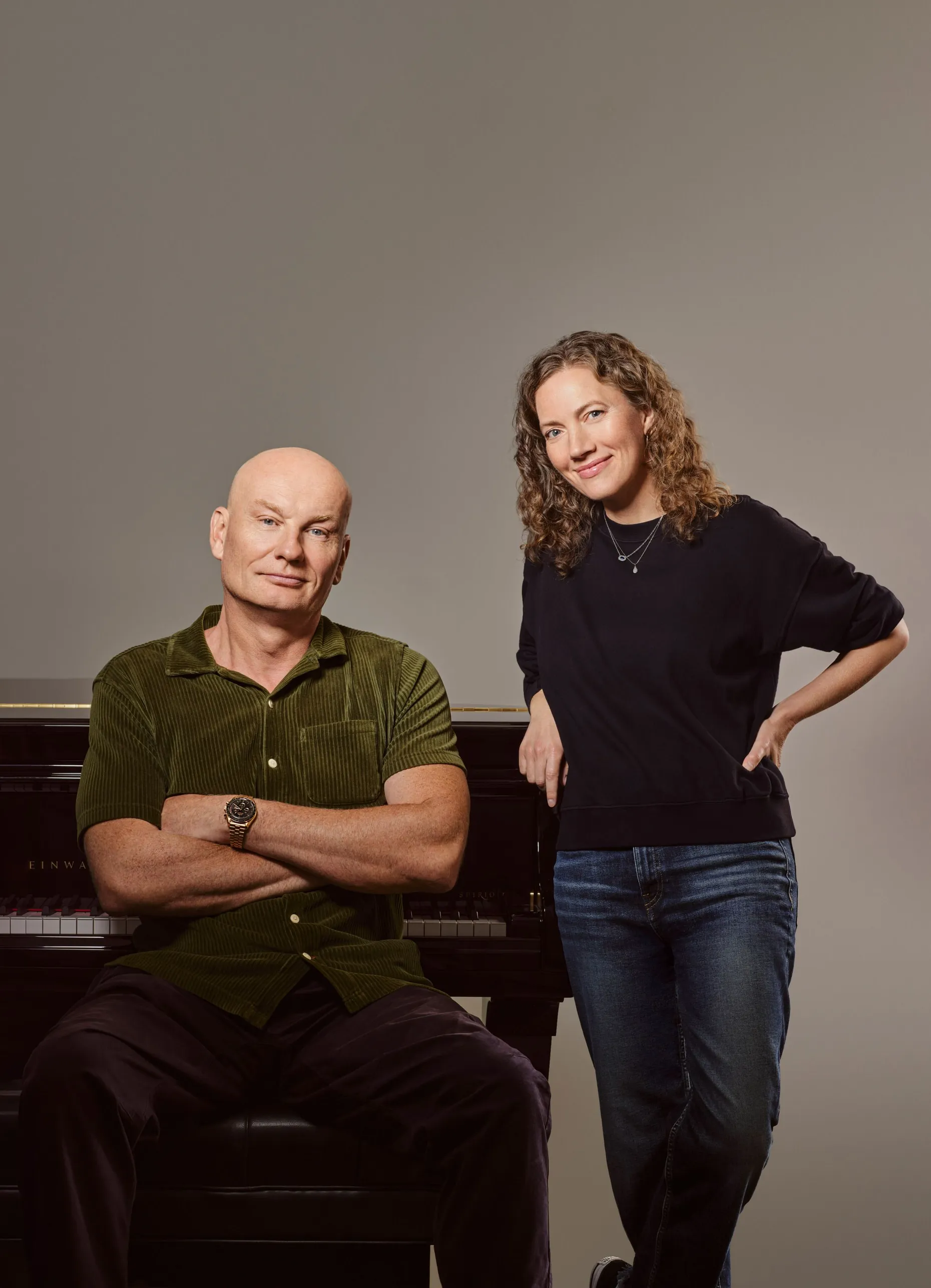 Carianne Marshall und Guy Moot führen seit Mitte 2019 Warner Chappell: Sie war zuvor Teil des Führungstrios des Indie-Verlags SONGS und bei Universal, Moot arbeitete unter anderem bei EMI und nach der Übernahme durch Sony bei Sony ATV.