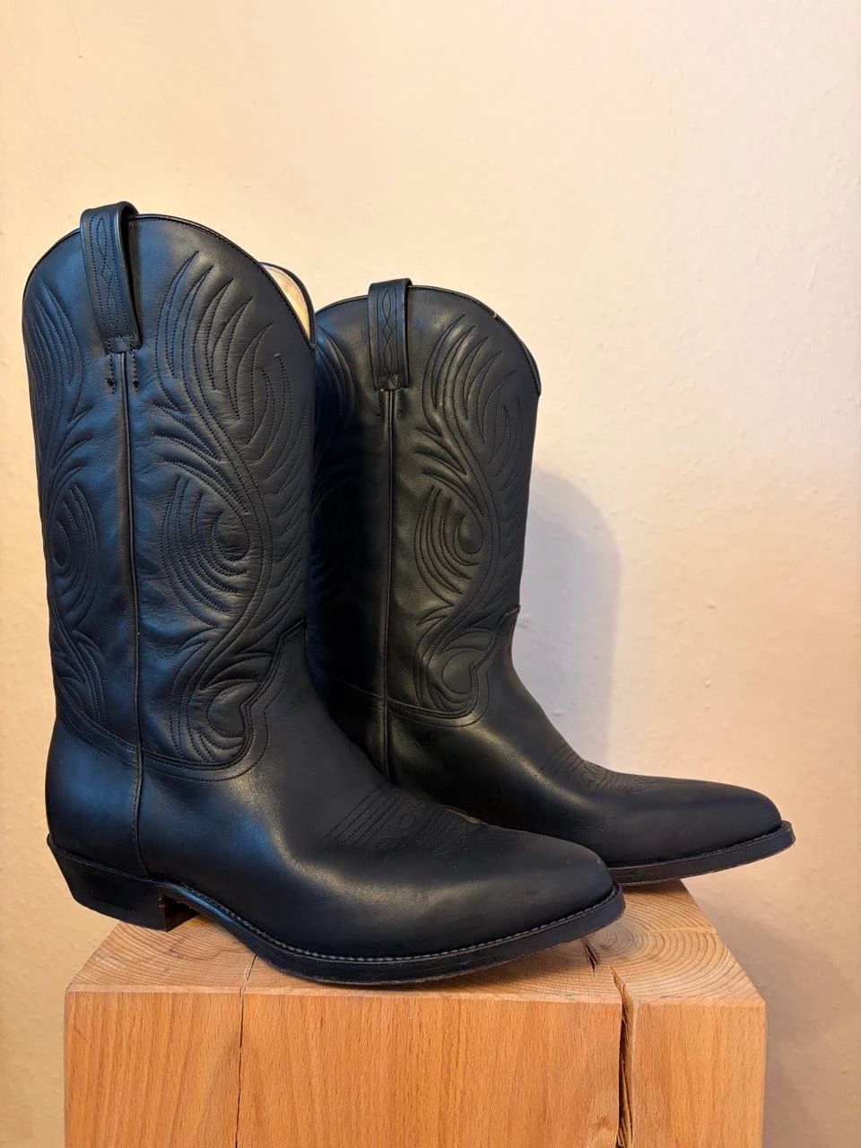 Ein Fall von Enclothed Cognition? Die Stiefel unseres Autors