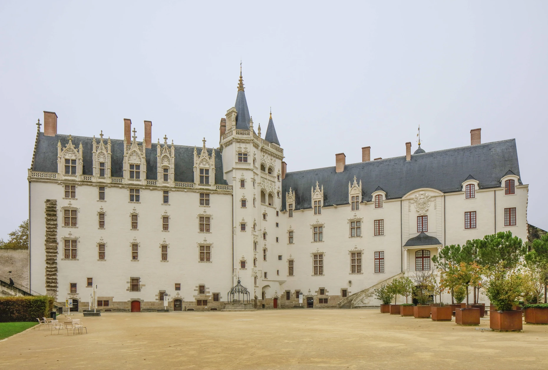 Royaler Glanz in der französischen Republik: das restaurierte Schloss der Herzöge der Bretagne.