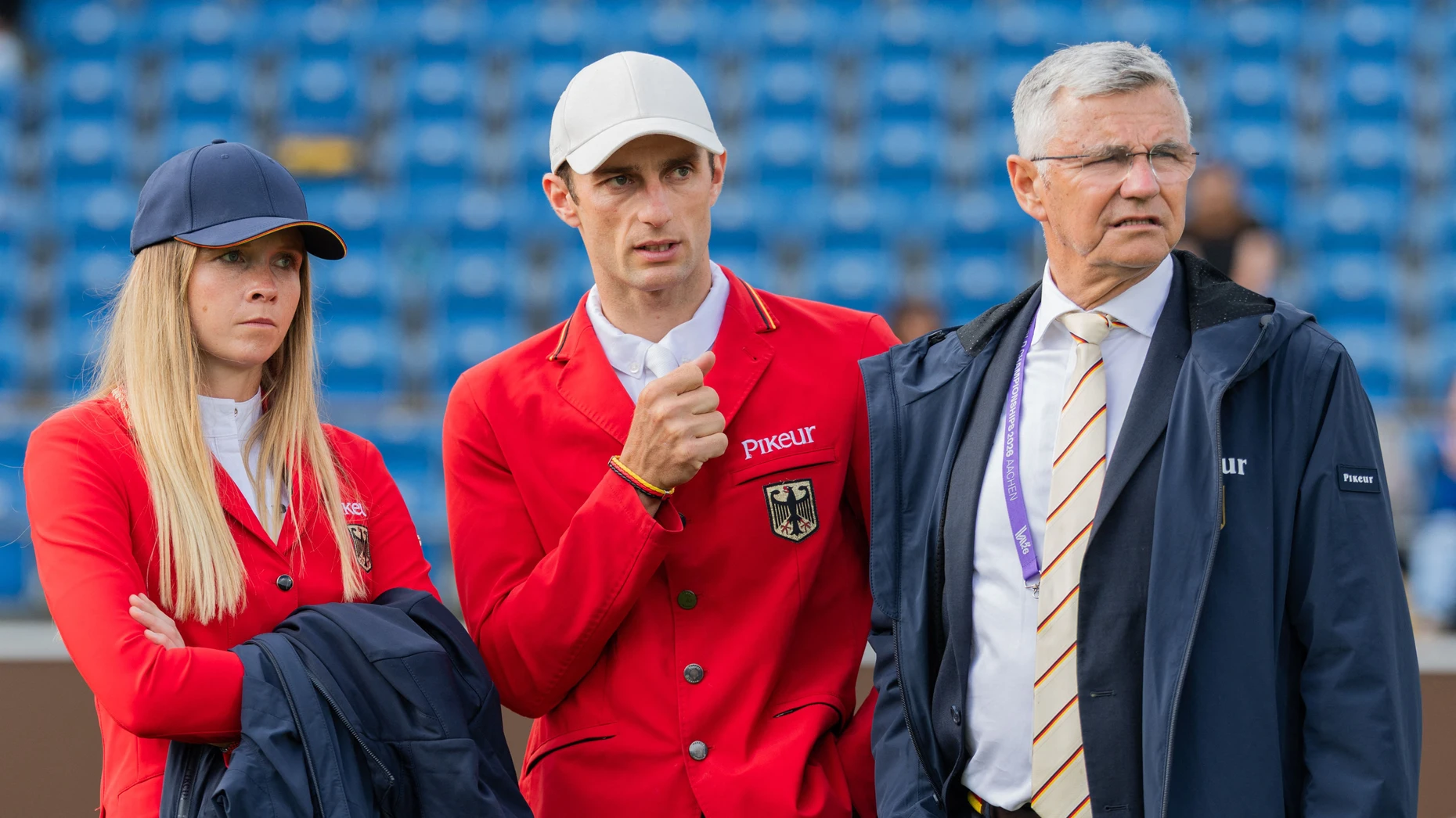 Bundestrainer Otto Becker (rechts) ist begeistert vom Ambiente in Aachen: „Das ist der Hammer.“