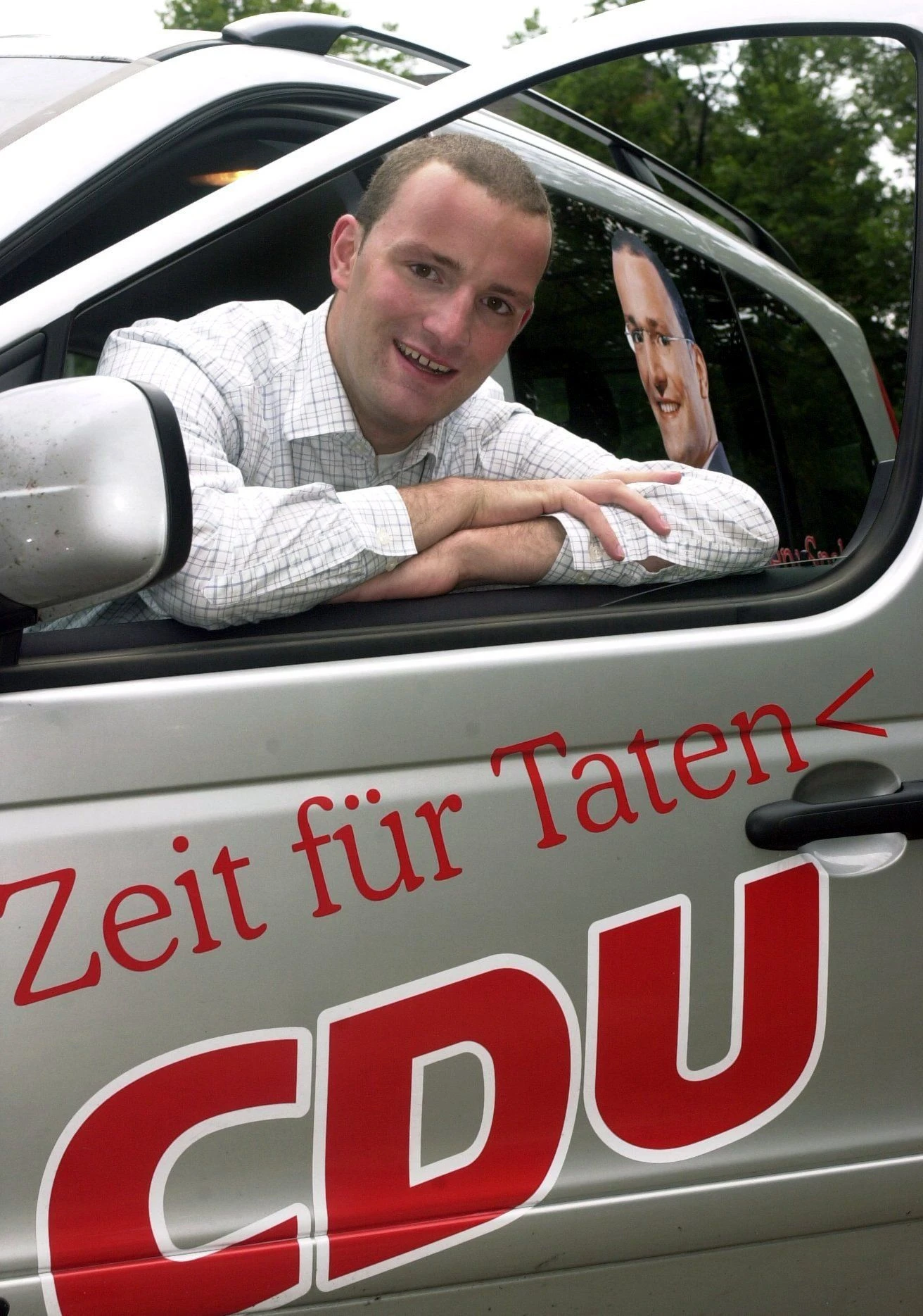 Jens Spahn im August 2002 in Münster im Wahlkampf für sein erstes Bundestagsmandat