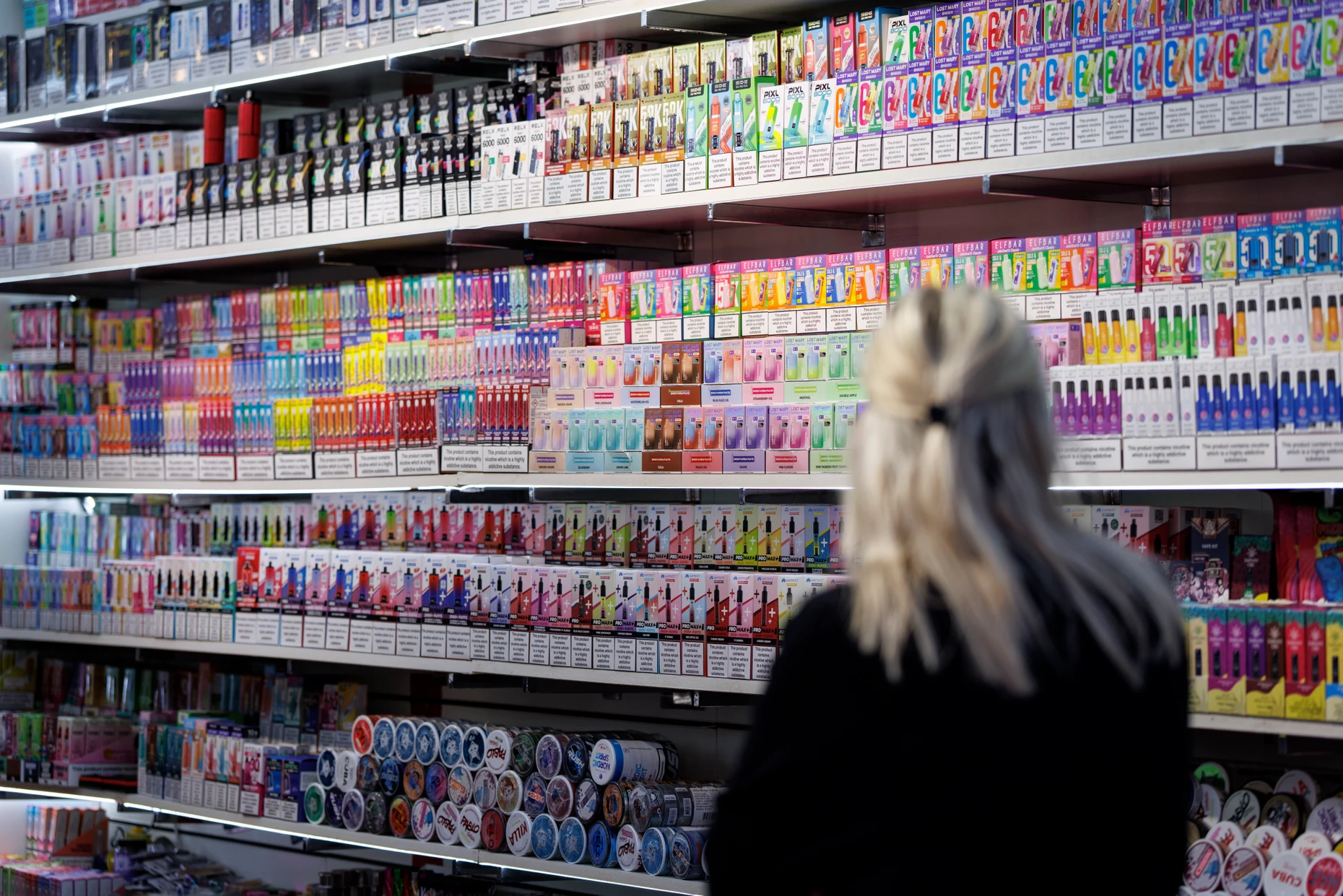 Vapes in einem Geschäft in London