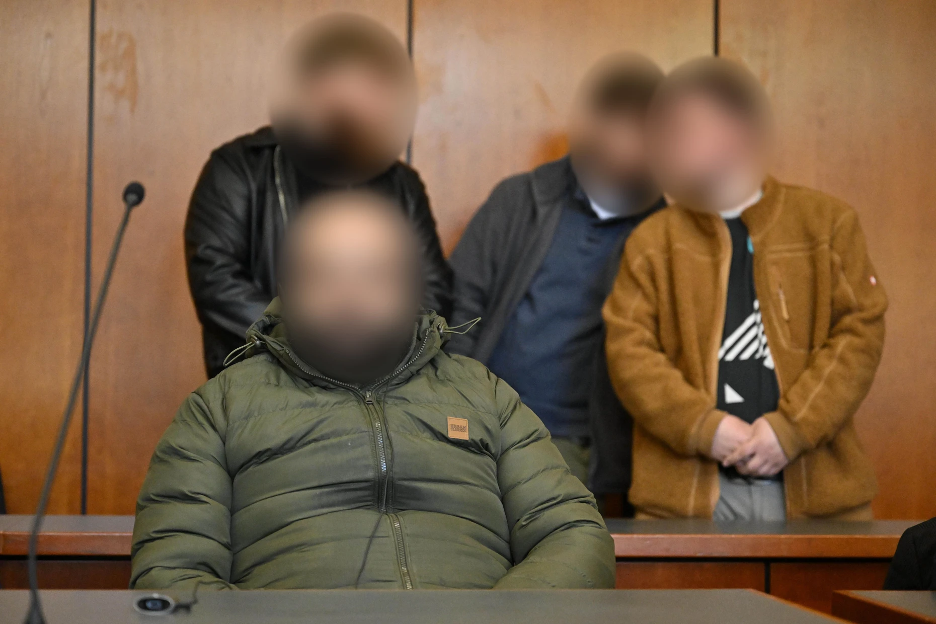 Vor Gericht: Im April musste sich ein Iraker vor dem Landgericht Göttingen verantworten. Er hatte eine 16 Jahre alte Ukrainerin vor einen Zug gestoßen.
