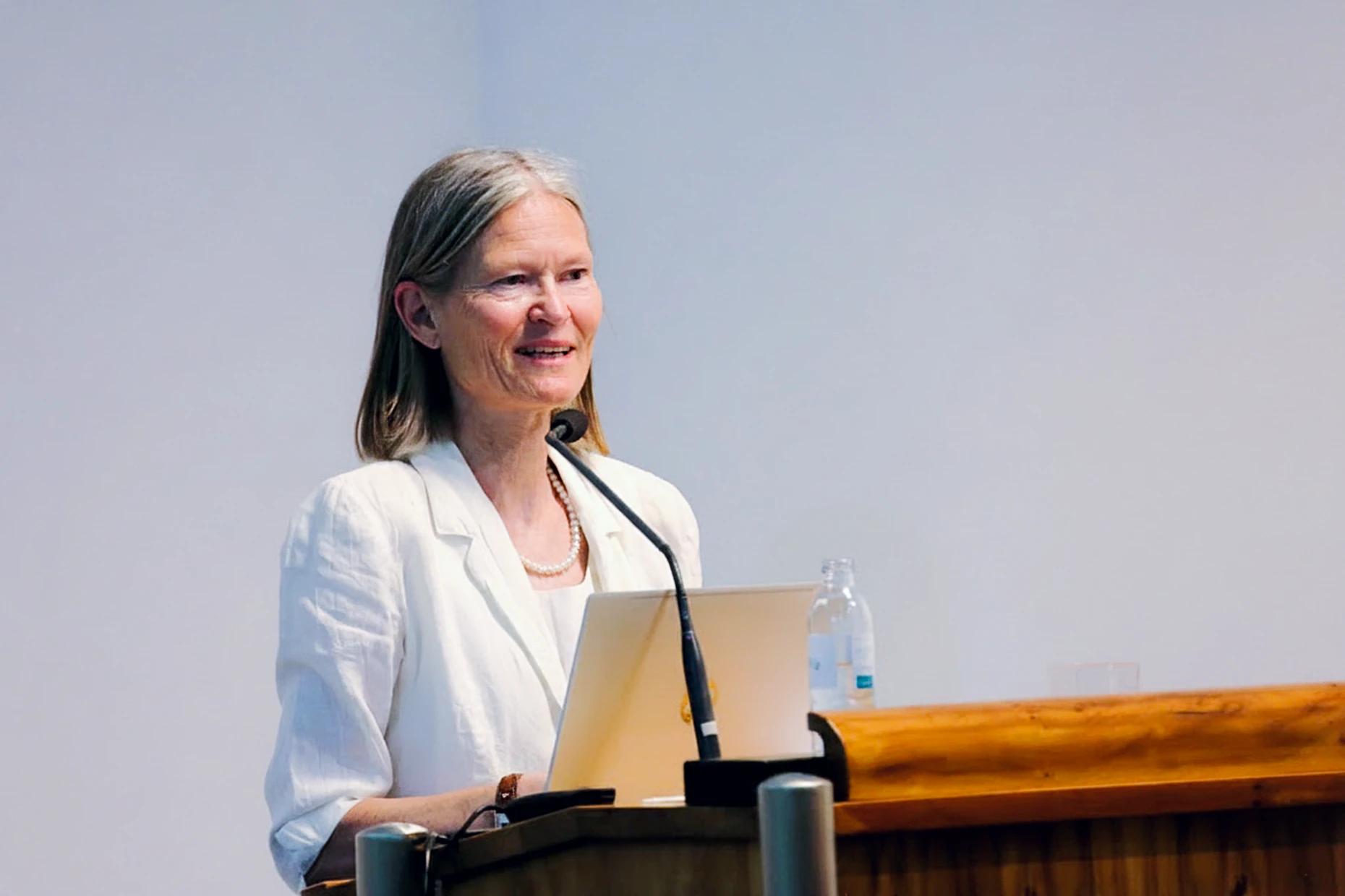 Anne Peters während ihres Vortrags