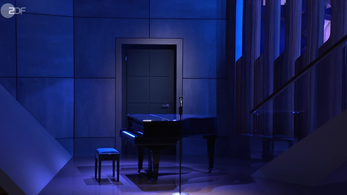 Das Klavier, auf dem Igor Levit den Musiker Daniel Pongratz begleiten sollte, bleibt leer.