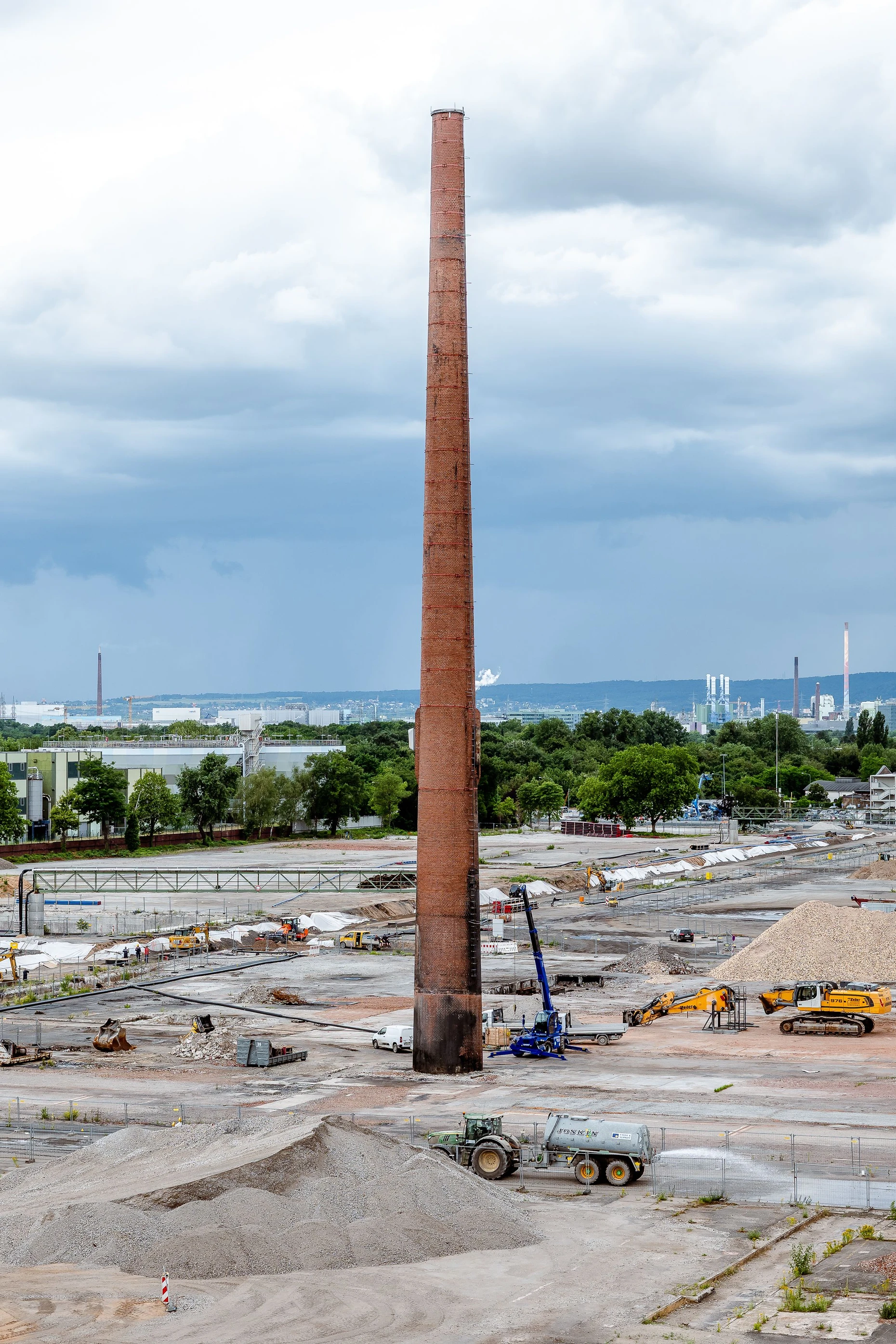 Dieser Schornstein gehörte zum Werk von SGL Carbon und soll erhalten bleiben.