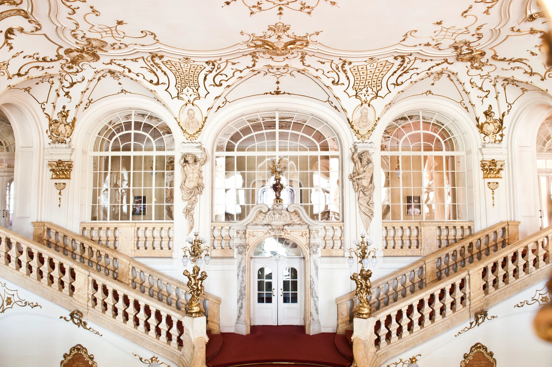 Foyer der Oper Graz