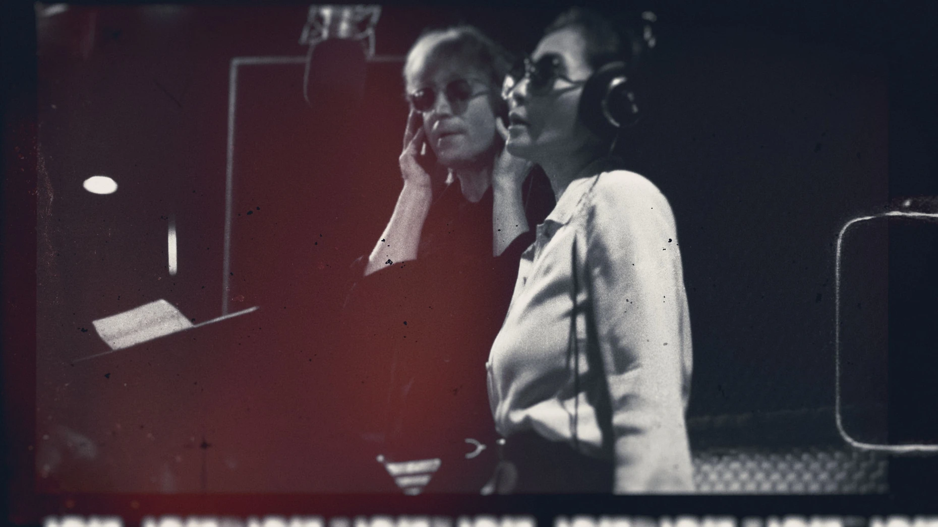 John Lennon und Yoko Ono im Studio