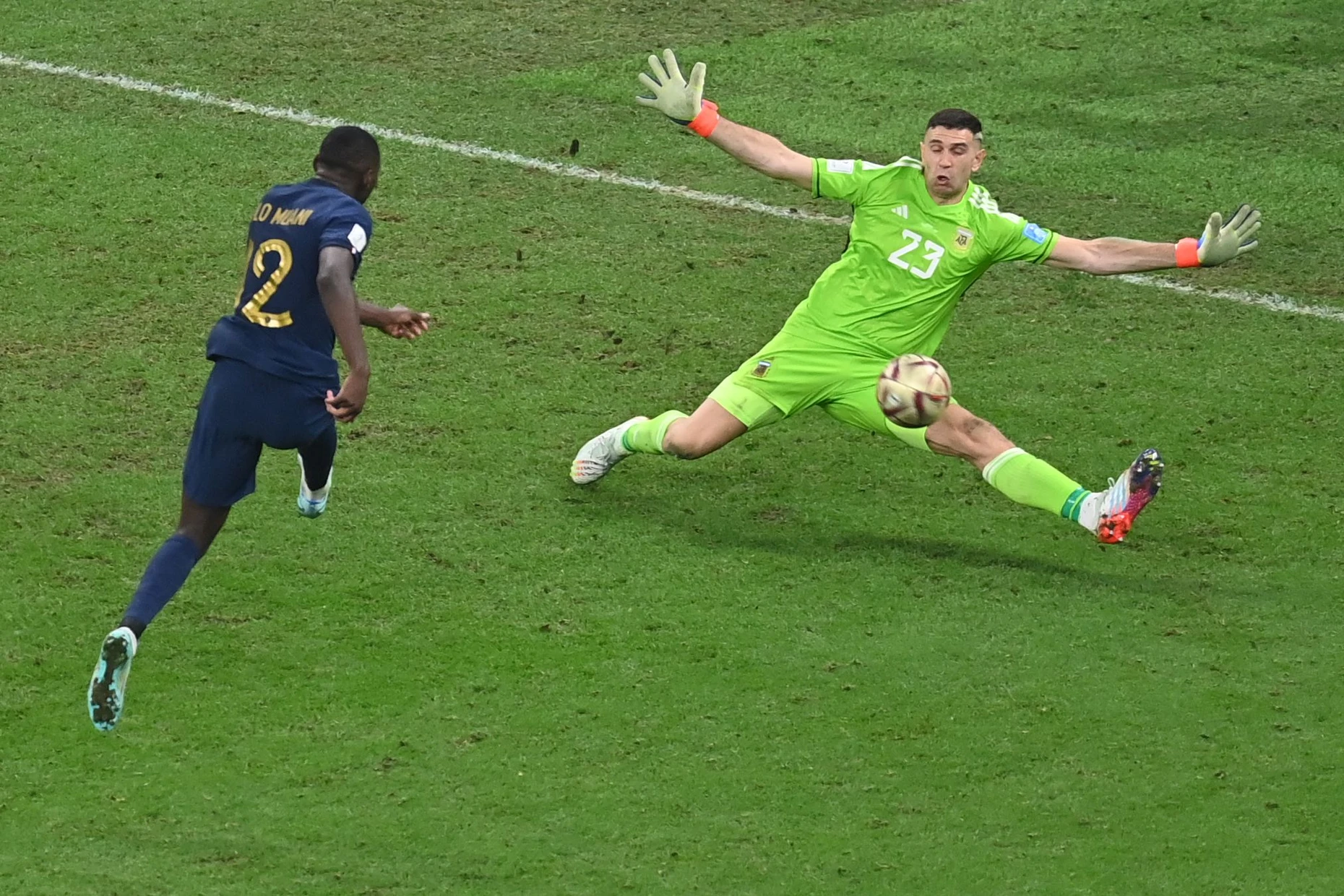 „Ich tue das für meine Familie“: Martínez im WM-Finale.