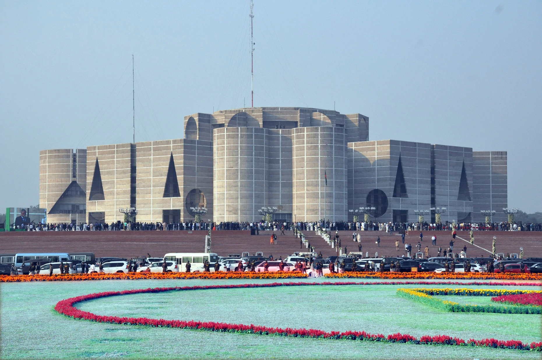 Beispielgebend für den Autor: Louis Kahns Parlamentsgebäude in Dhaka, Bangladesh