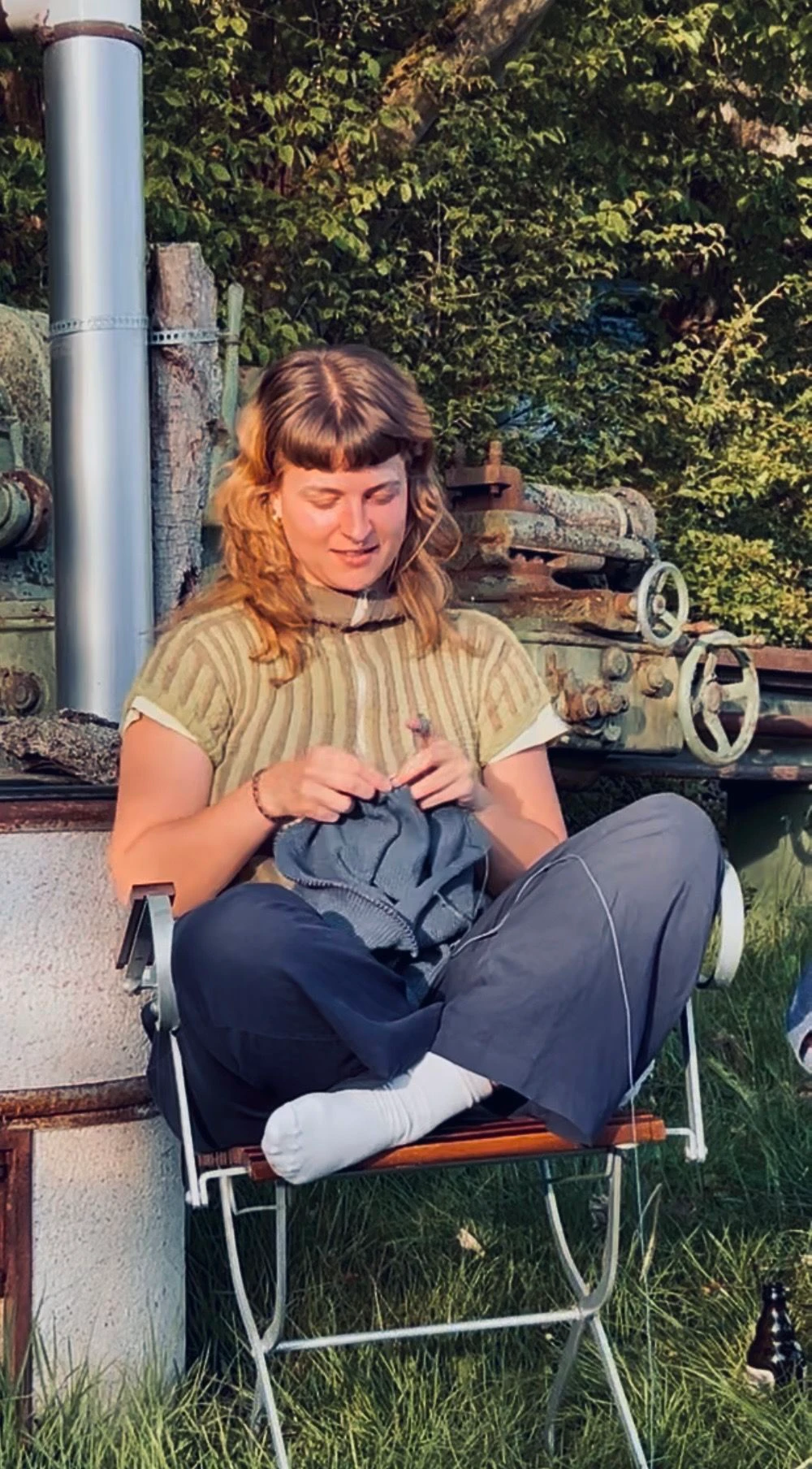 Mili lebt in Frankfurt und begeistert deutschlandweit ihre Follower mit Strick- und Livestyletipps.