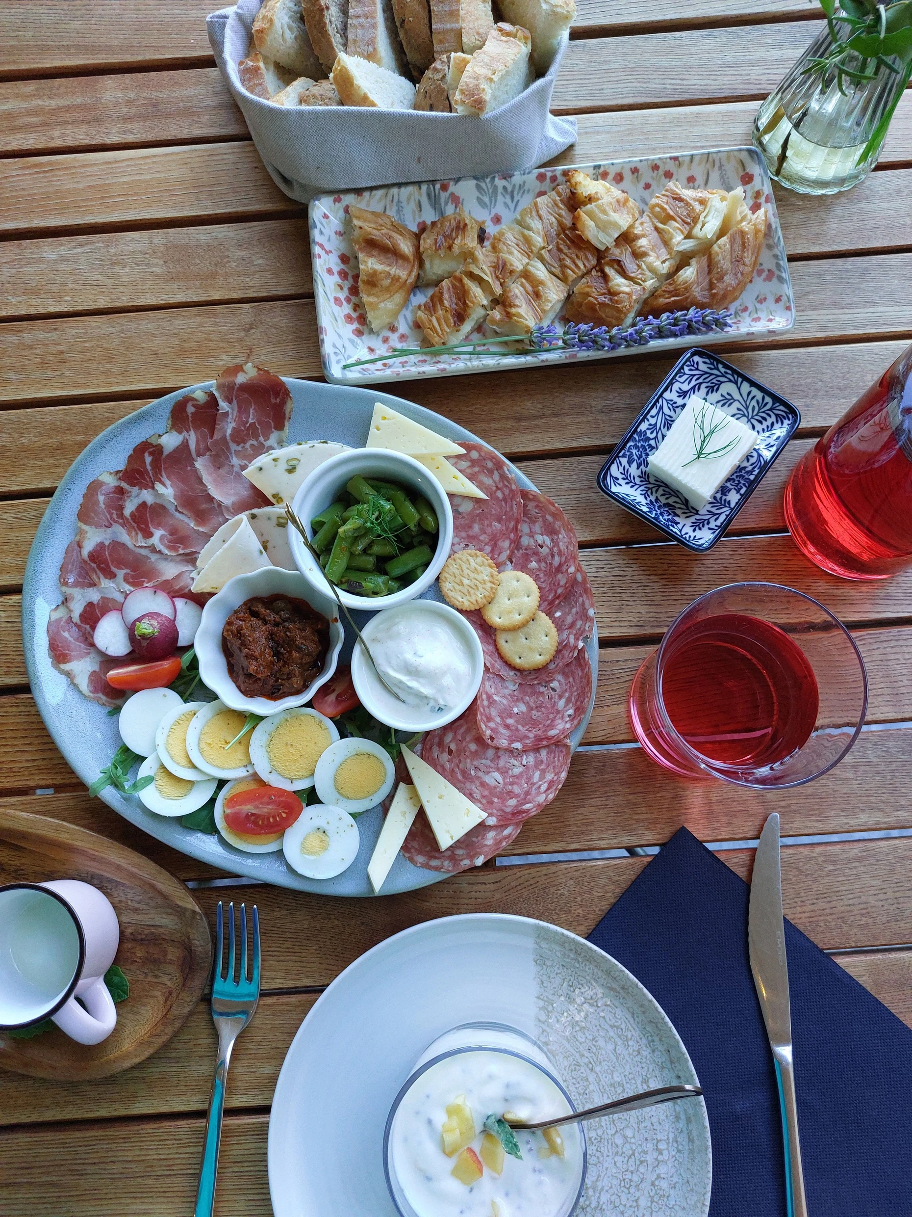 Glamping Hotel im Vipava-Tal in Slowenien