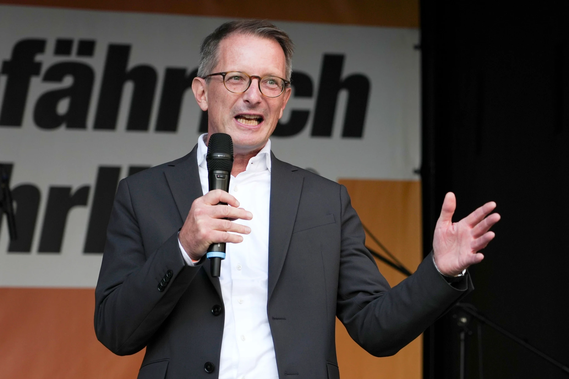 Fordert „einen friedlichen Dialog mit Russland“: BSW-Spitzenkandidat Alexander King
