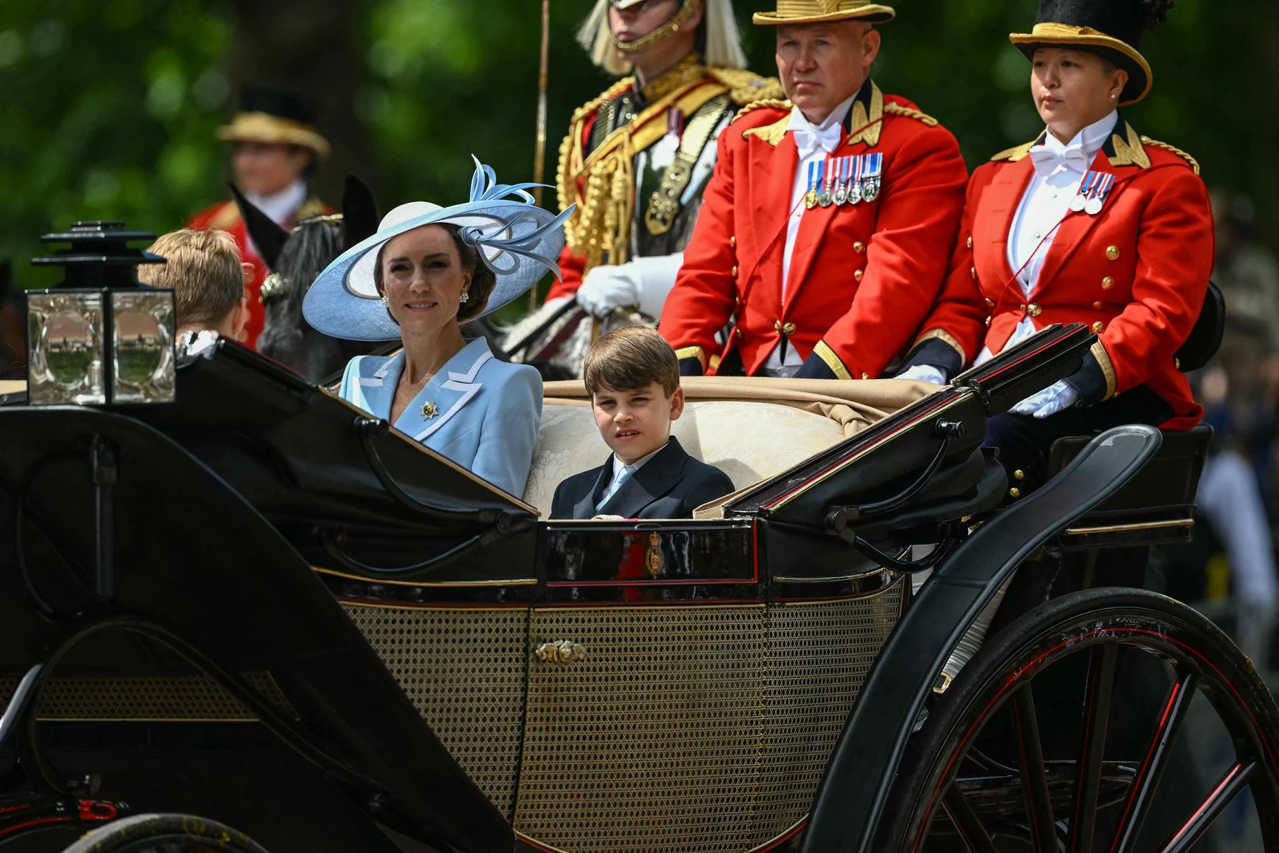 Prinzessin Catherine mit Prinz Louis bei der „Trooping the Colour“.Parade